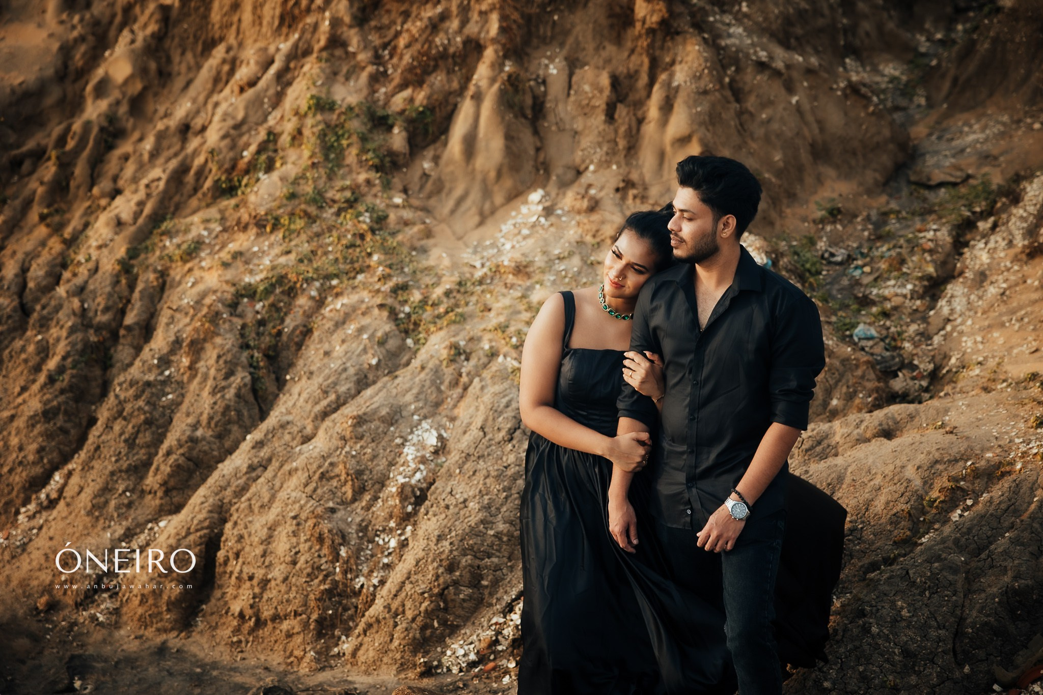 Pre wedding photography: Doric Bungalow in Arippu, Mannar, Sri Lanka