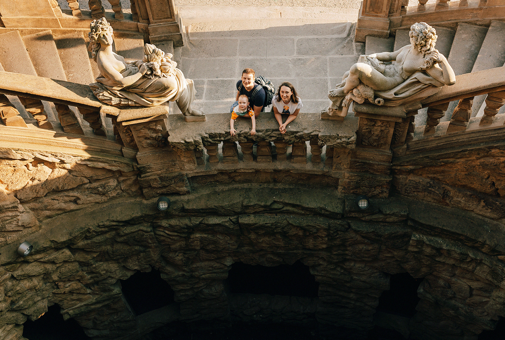 Таня+Андрей+Паша в Тройе. Family and wedding photographer in Prague Natalia Fedori