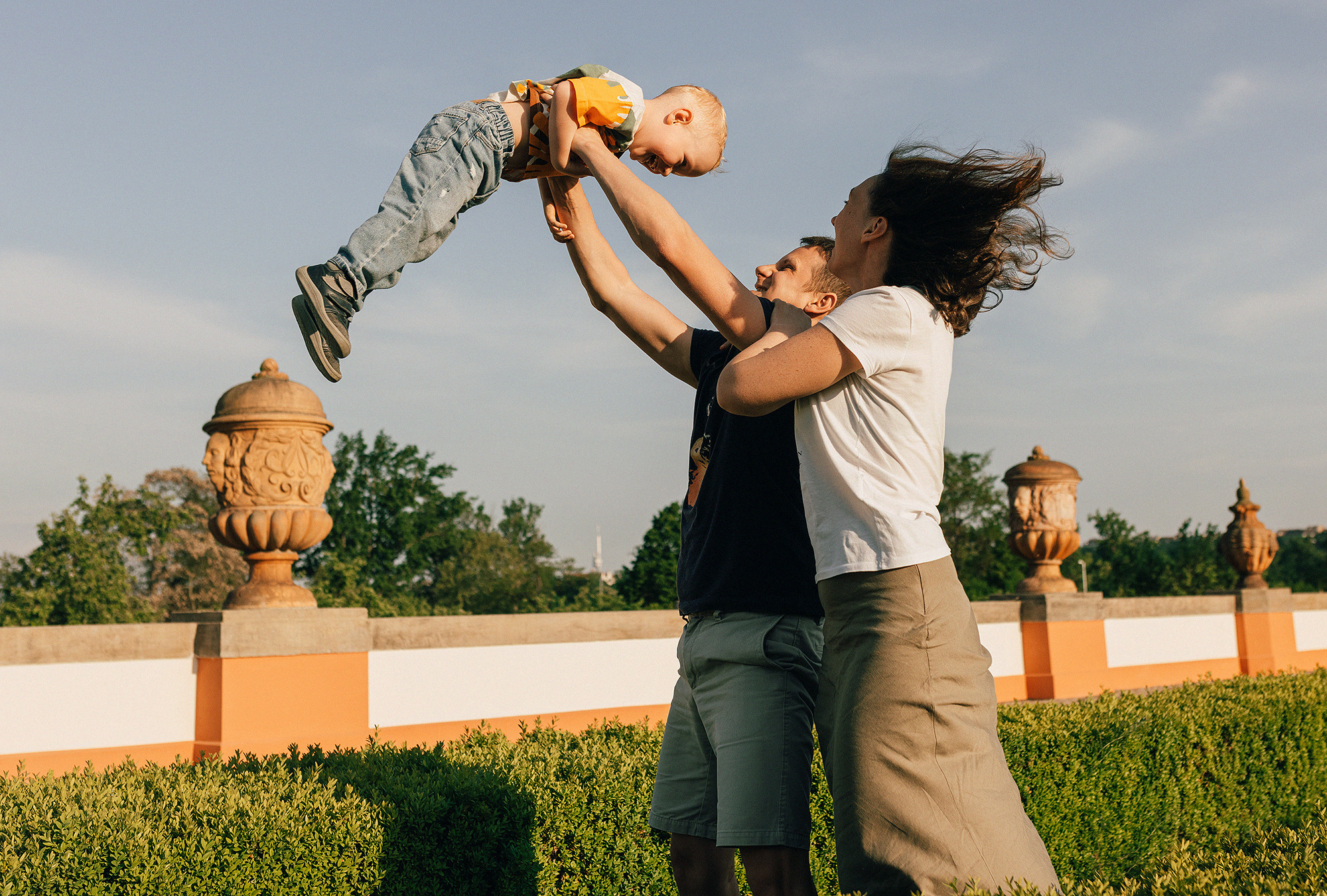 Таня+Андрей+Паша в Тройе. Family and wedding photographer in Prague Natalia Fedori