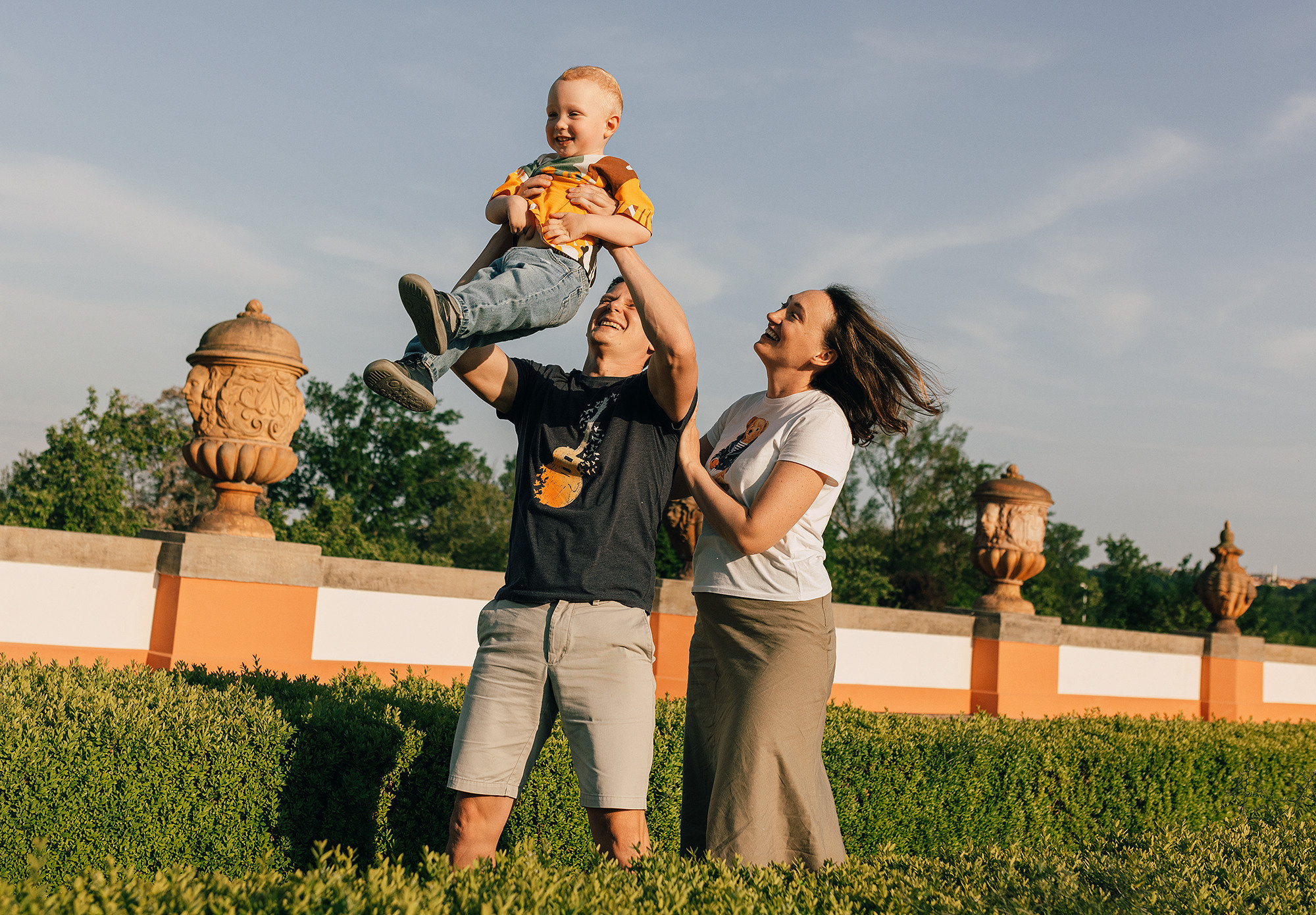 Таня+Андрей+Паша в Тройе. Family and wedding photographer in Prague Natalia Fedori