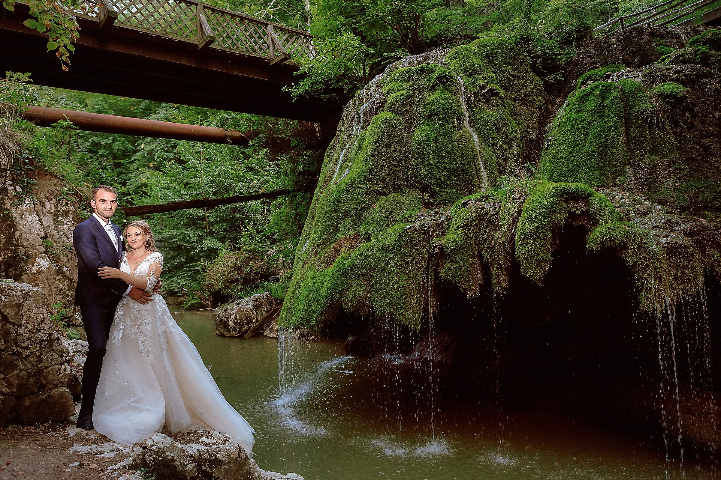 Fotograf Nunta Trash the Dress Cazanele Dunarii, Cascada Bigar, Orsova, Dunare Craiova Pitesti 2024 0003