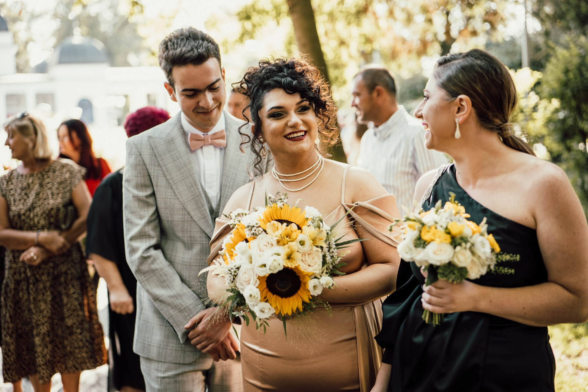 Fotograf cununie civilia, foisorul din Parcul Central din Cluj-Napoca. Horatiu Fat: Fotograf si Videograf Profesionist Nunta Cluj-Napoca