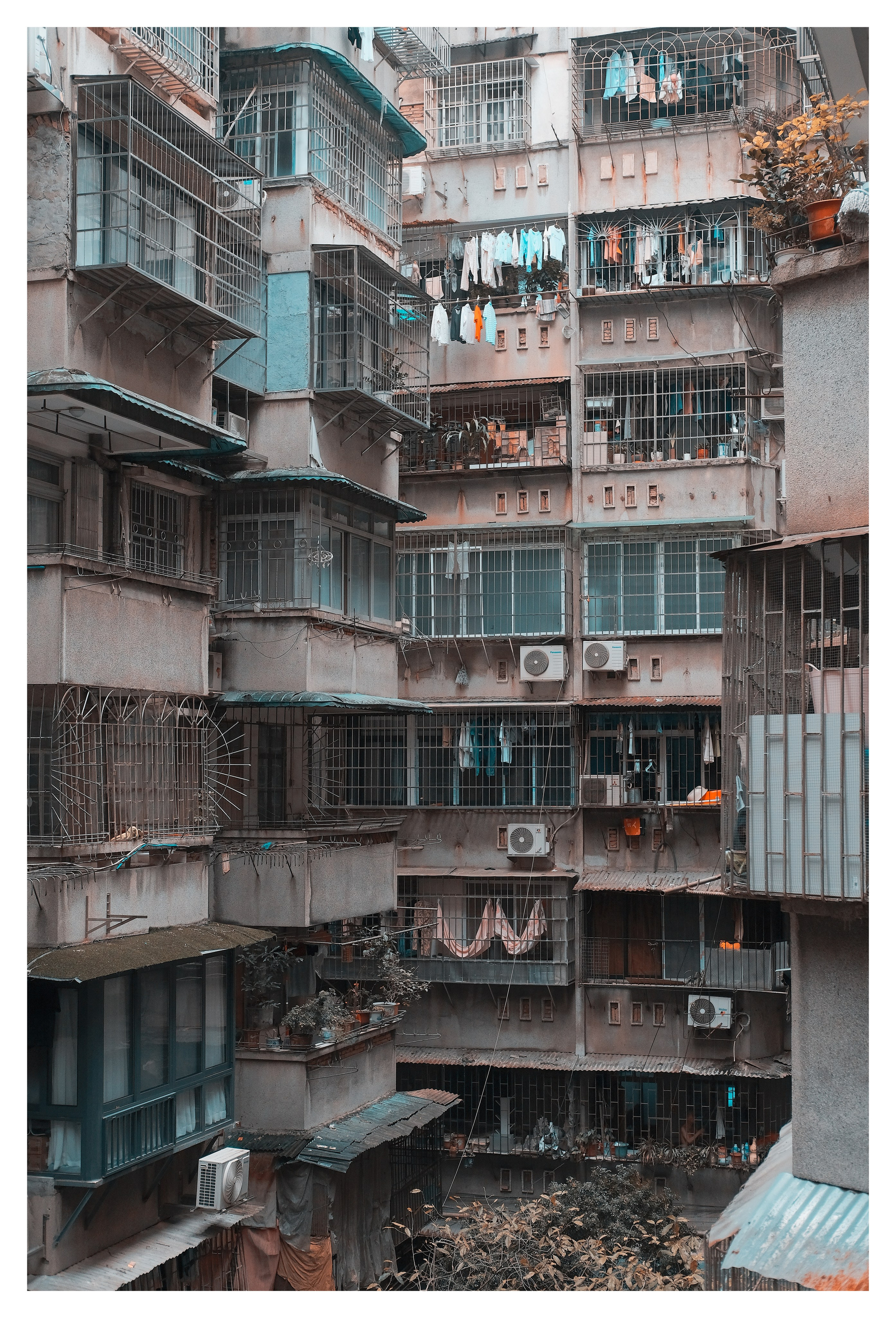 广州小重庆 | Street Photography 📍Guangzhou 🇨🇳. 中国街头摄影 | The Streets of China Through My Eyes | 深圳