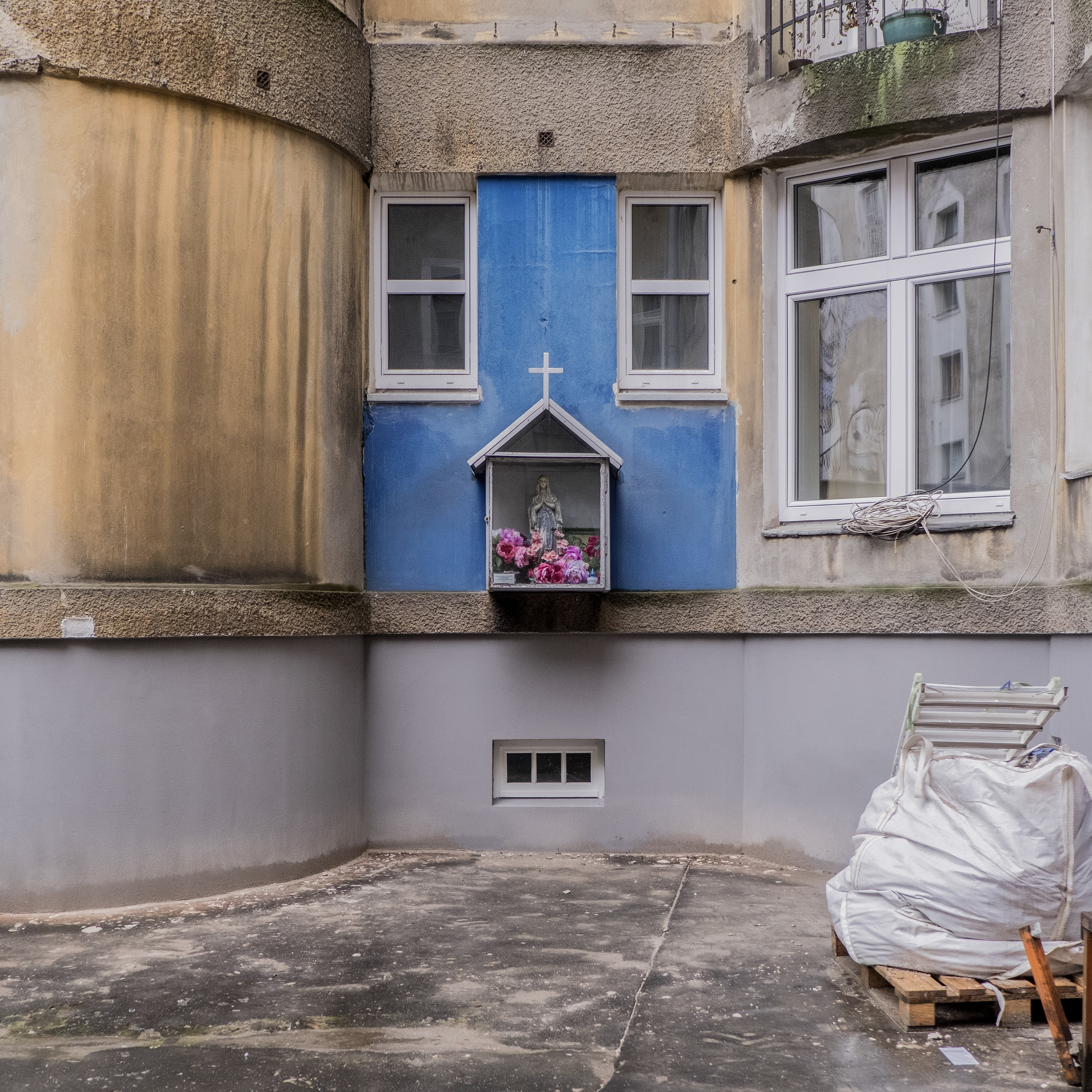 Kapliczki Warszawskie. Photographer Anastasiya Dubrovina