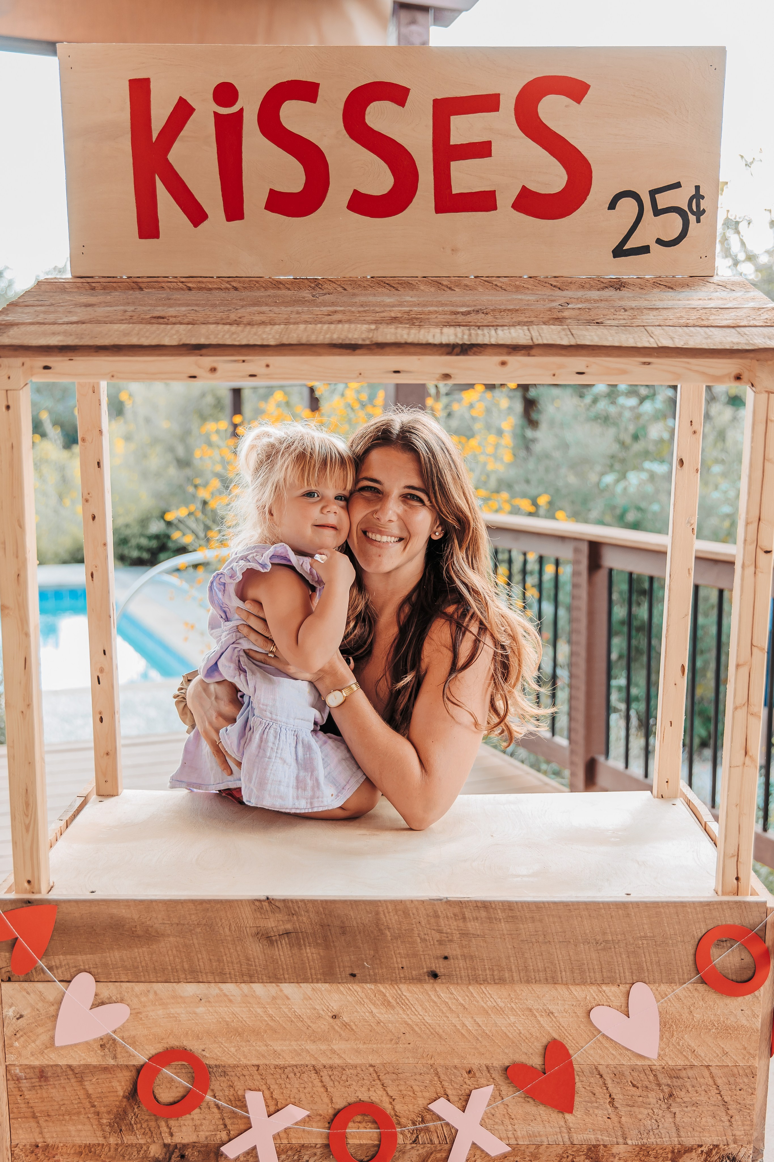 HAWK’S 1ST BIRTHDAY. AUSTIN, TEXAS. A FRIENDS AND FAMILY GATHERING. Professional Photography in Austin, TX — Family, Newborn, Maternity