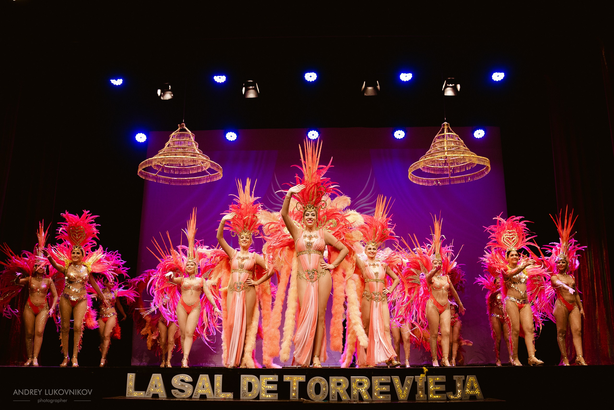 Reportaje fotográfico y rodaje entre bastidores del concierto de La Sal de Torrevieja en España