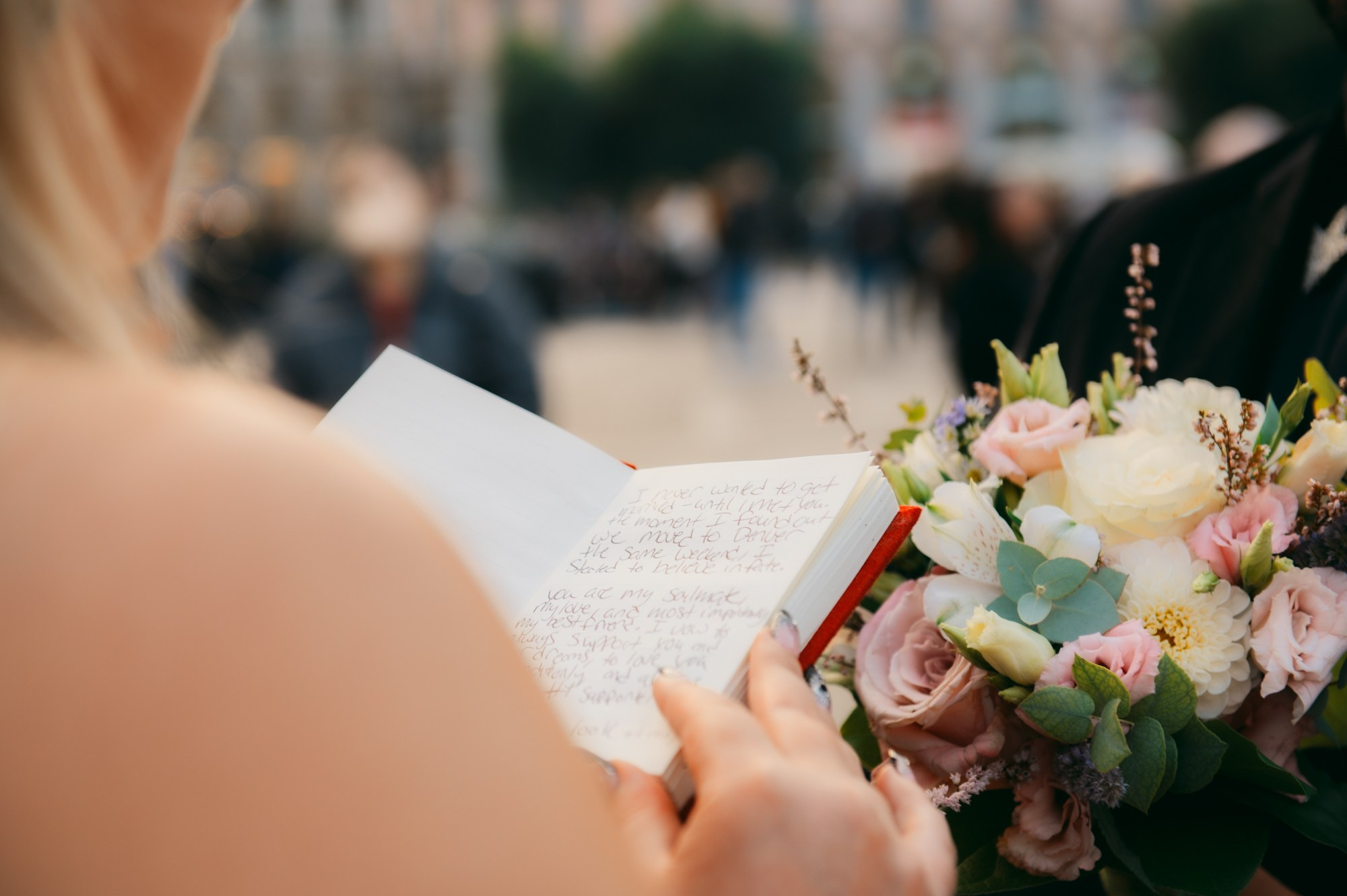 Italian elopment. Anastasiia Buchinskaia Photographer in Milan