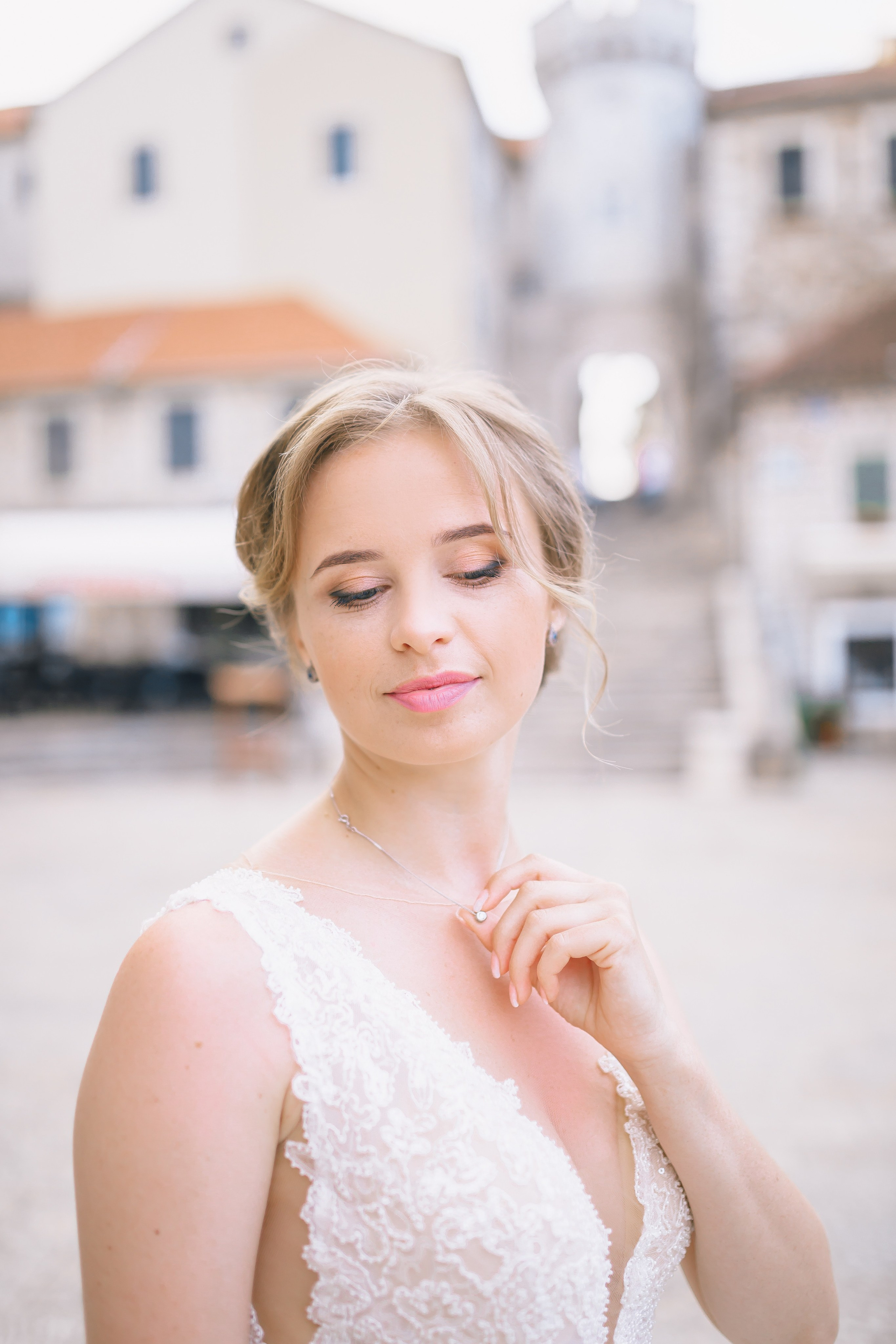 Wedding makeup artist hairdresser in Montenegro. Makeup artist and hairdresser in Montenegro Nadia Lia