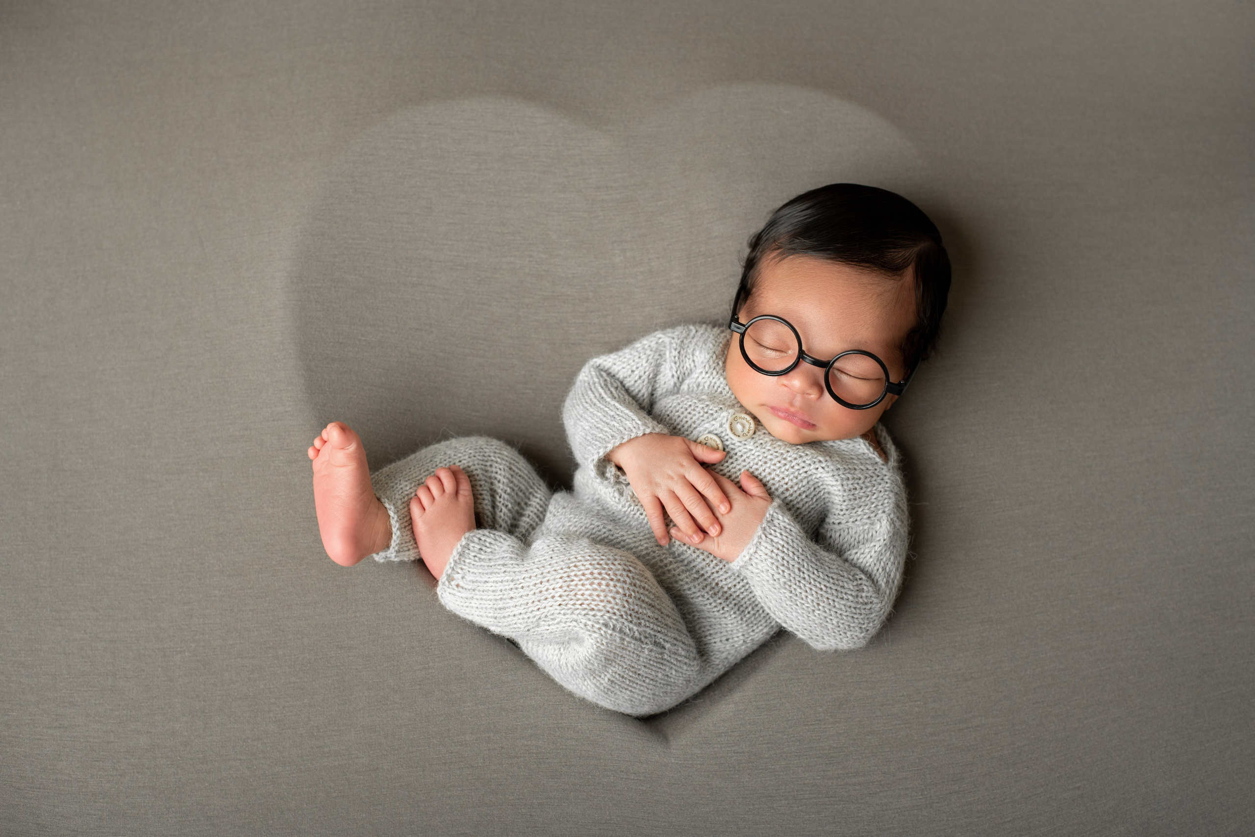 Newborn photographer Sacramento