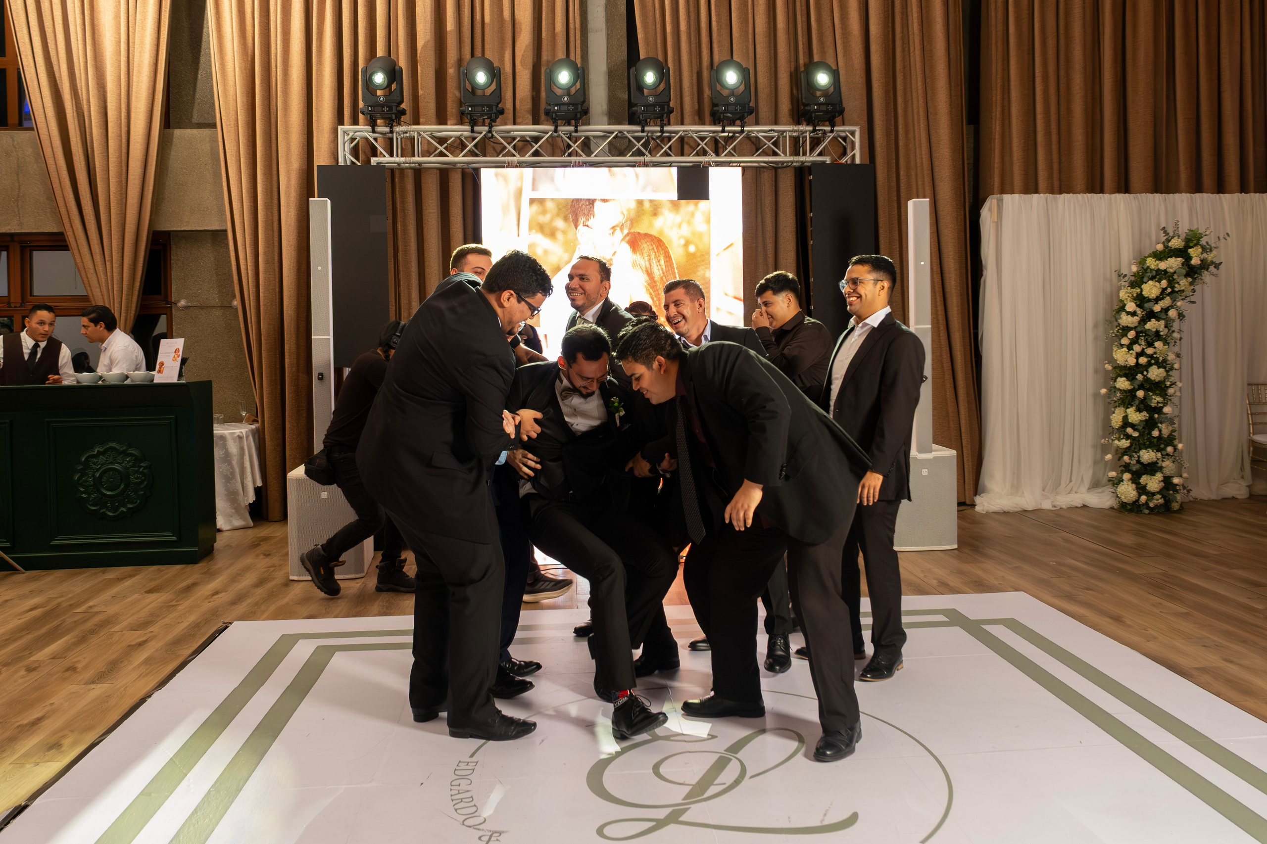 Edgardo & Lilibeth. Daniel Brand | Fotografía de Bodas y Comercial en Honduras