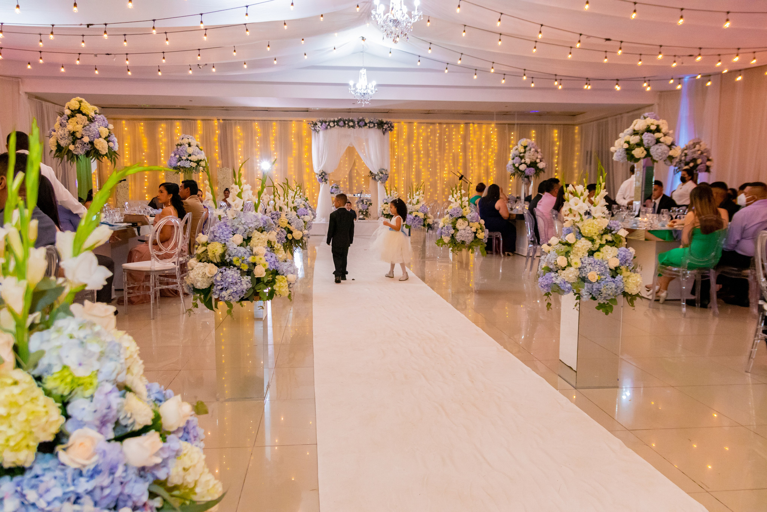 La mejor fotografía de Bodas y XV años en Olancho. Estudio Fotográfico Jafet