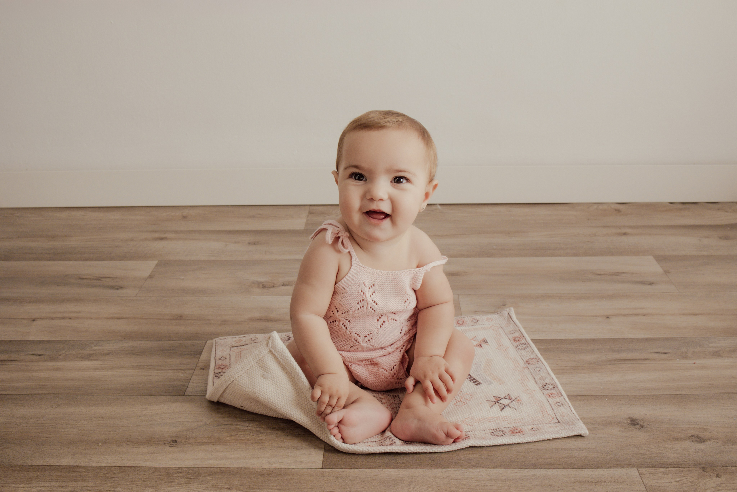 Elia 8 meses