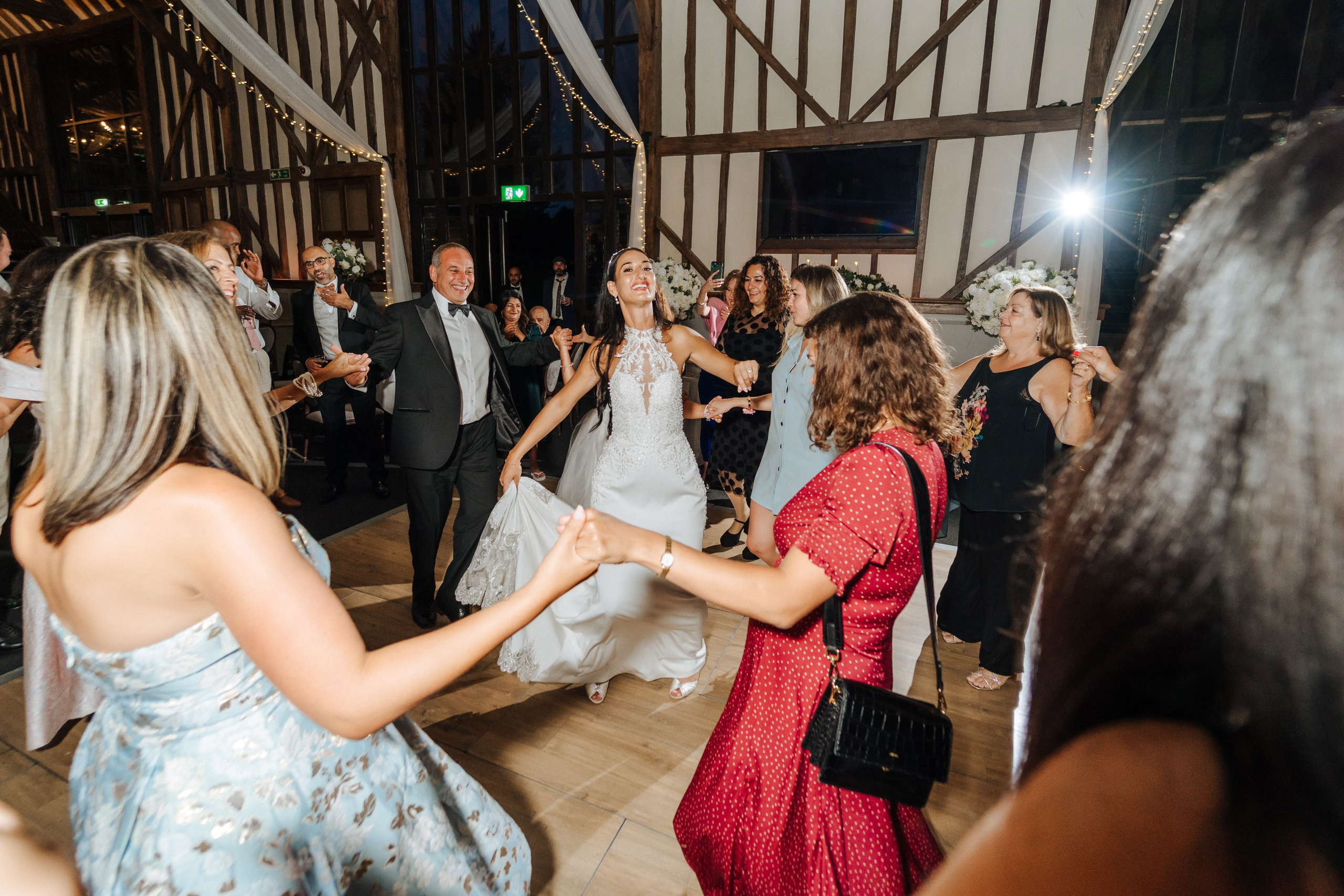 Wedding at Essendon Country Club. Photographer in England Ekaterina Romanova