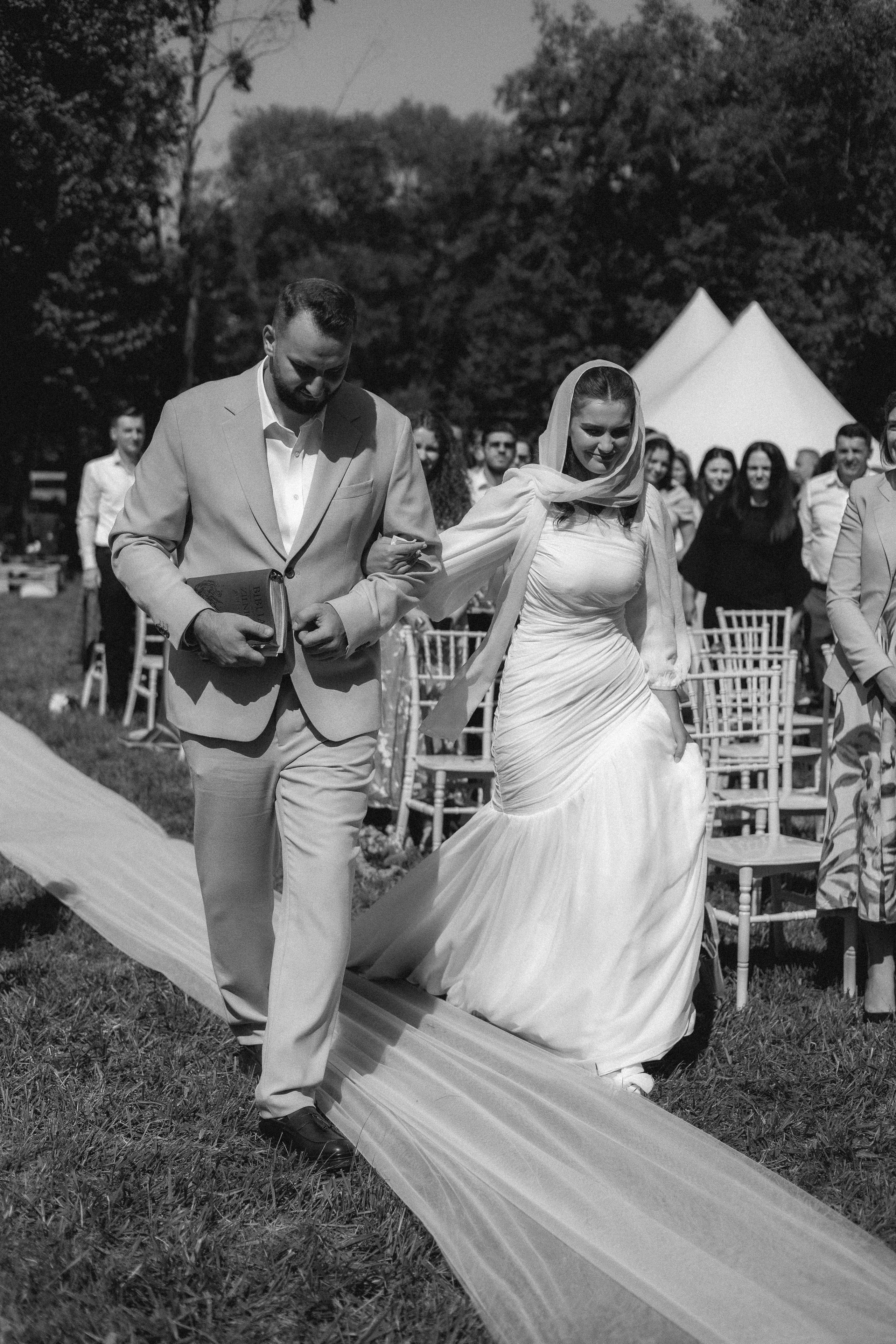 Daria and Beni. Sara Luca Wedding Photographer in Italy and Europe