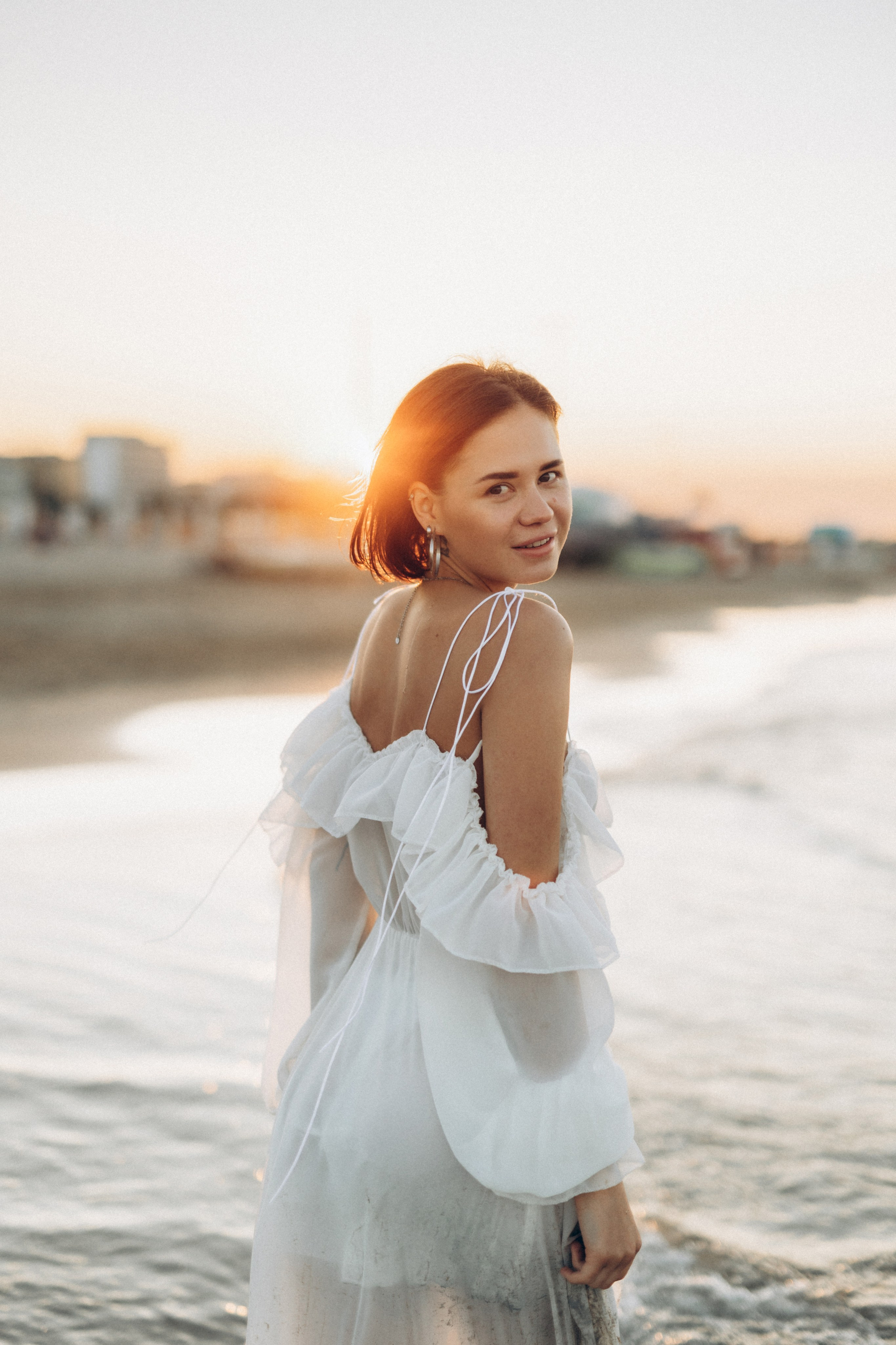Ritratto al tramonto durante un servizio fotografico a Rimini.
