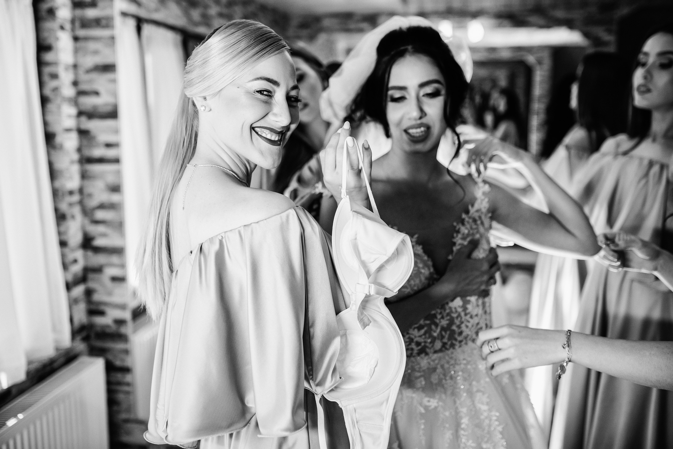 Elena & Cristi. Acasă