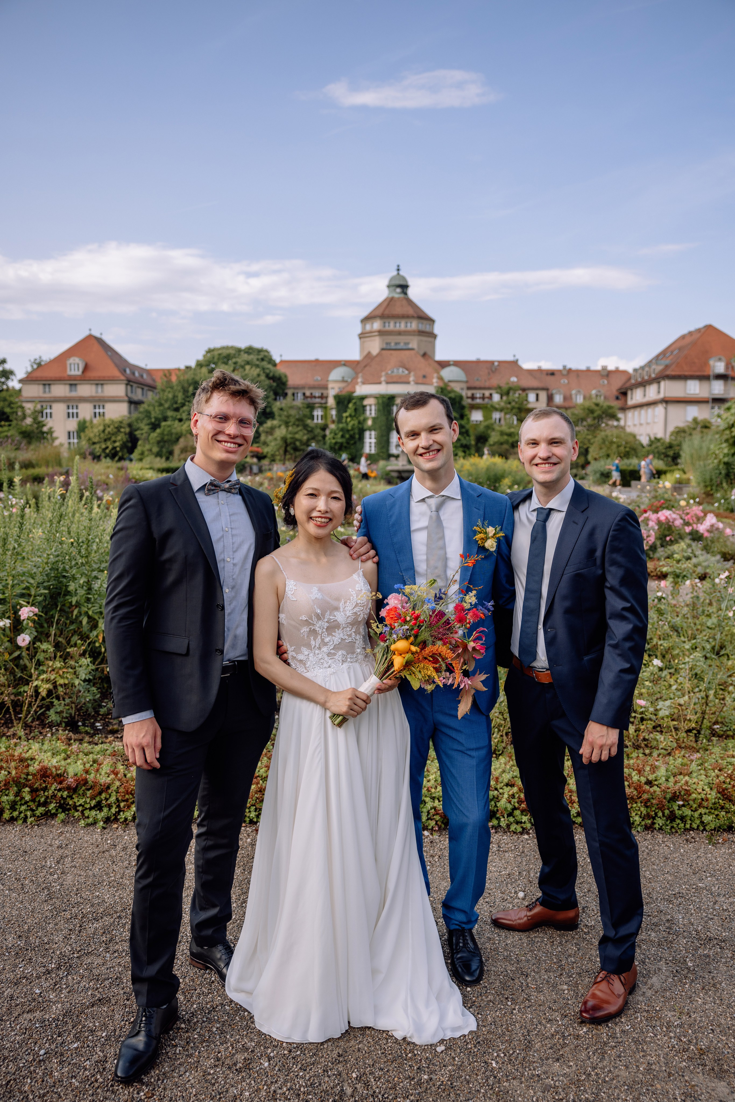 Café im Botanischen Garten. Deutsche - Japanische Hochzeit. Hochzeitsfotograf München Taufe Familienfotograf Tanja Mauke