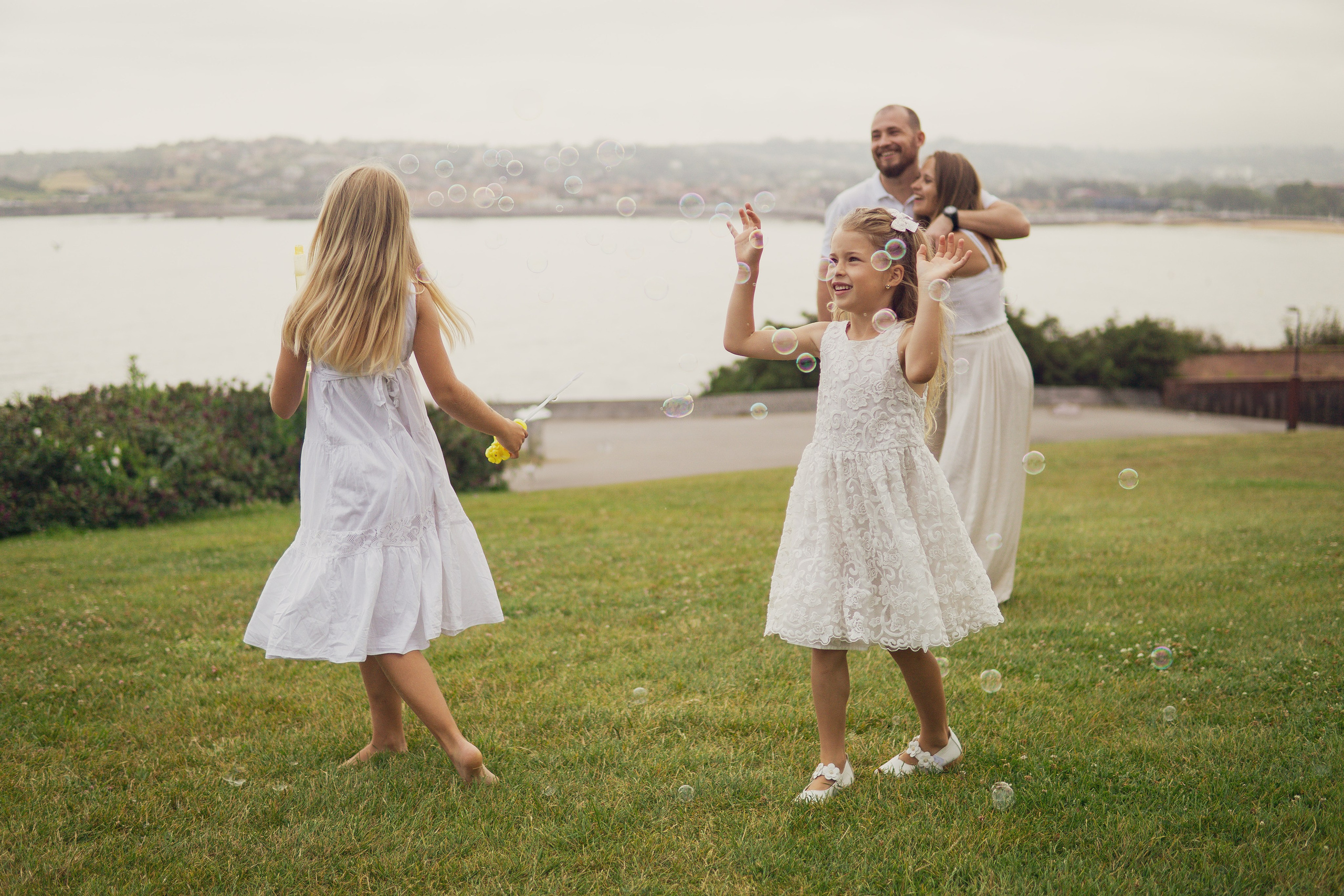 Family Picnic Photoshoot in Gijón, Cerro de Sta Catalina