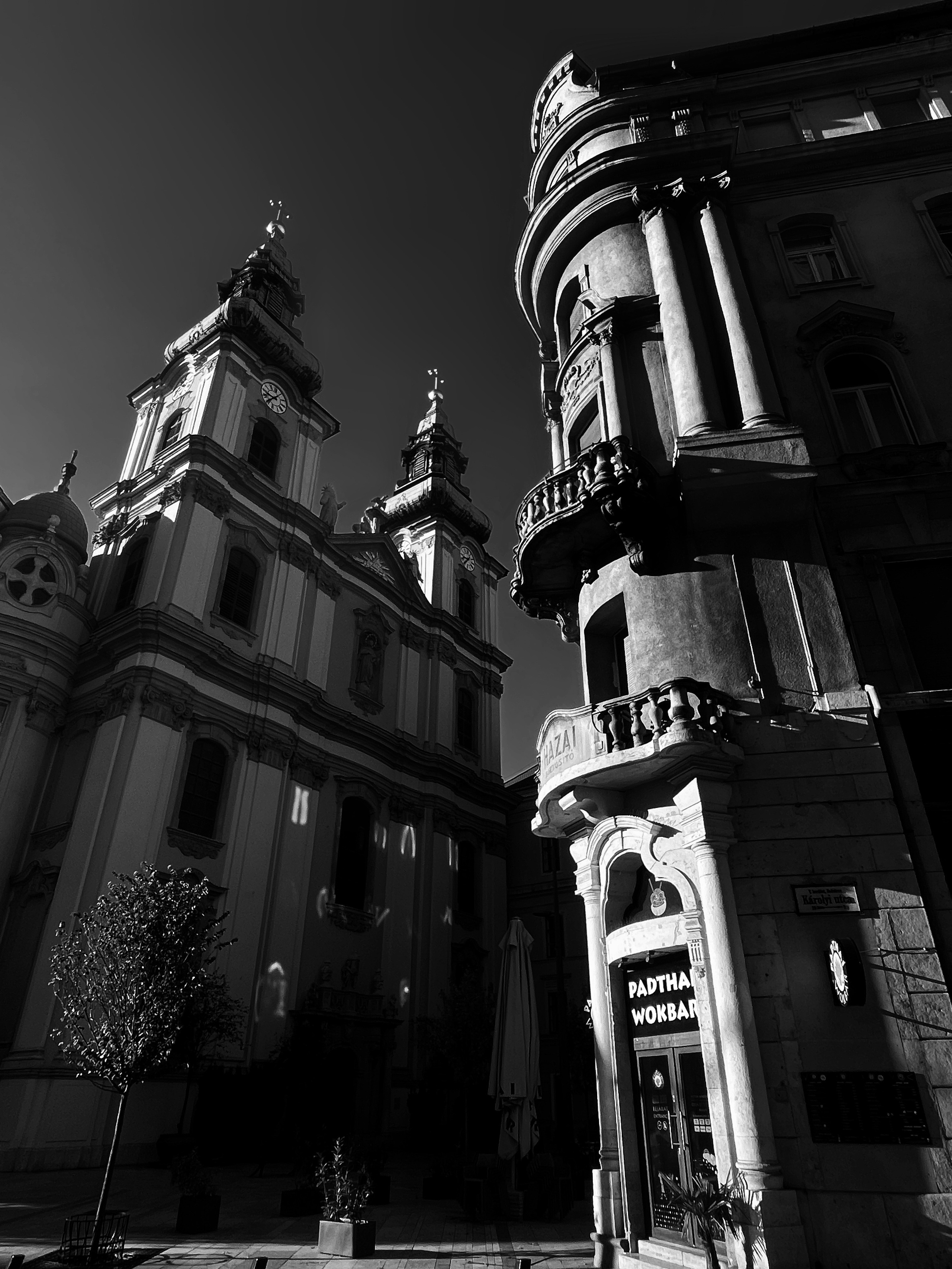 STRT JRNL by Knyazev Yura issue #3 december 2025. Photographer in Budapest — Yura Knyazev