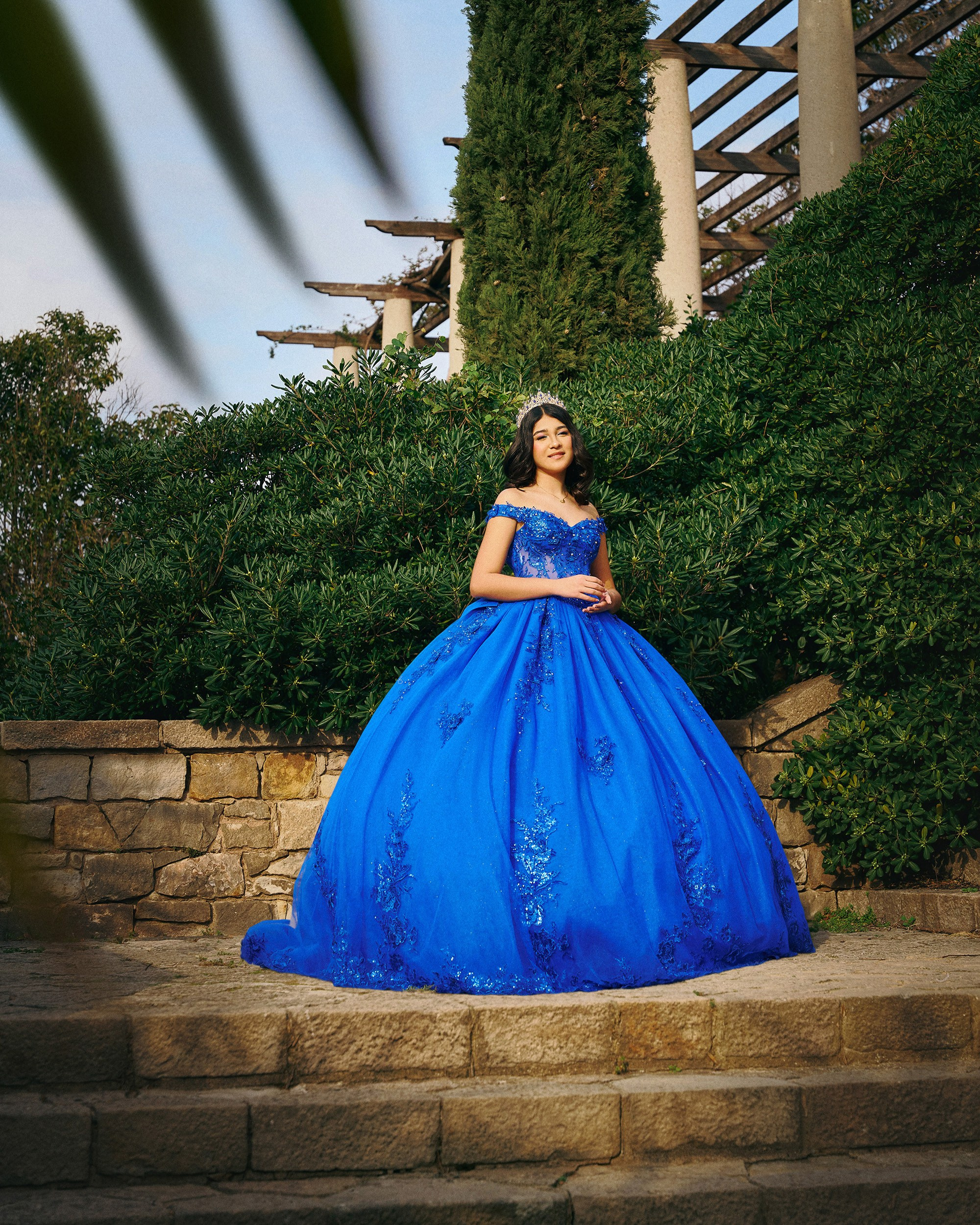 Fotógrafo de Quinceañeras en Barcelona | Sesión de 15 Años con Vestidos Únicos en Lugares Icónicos