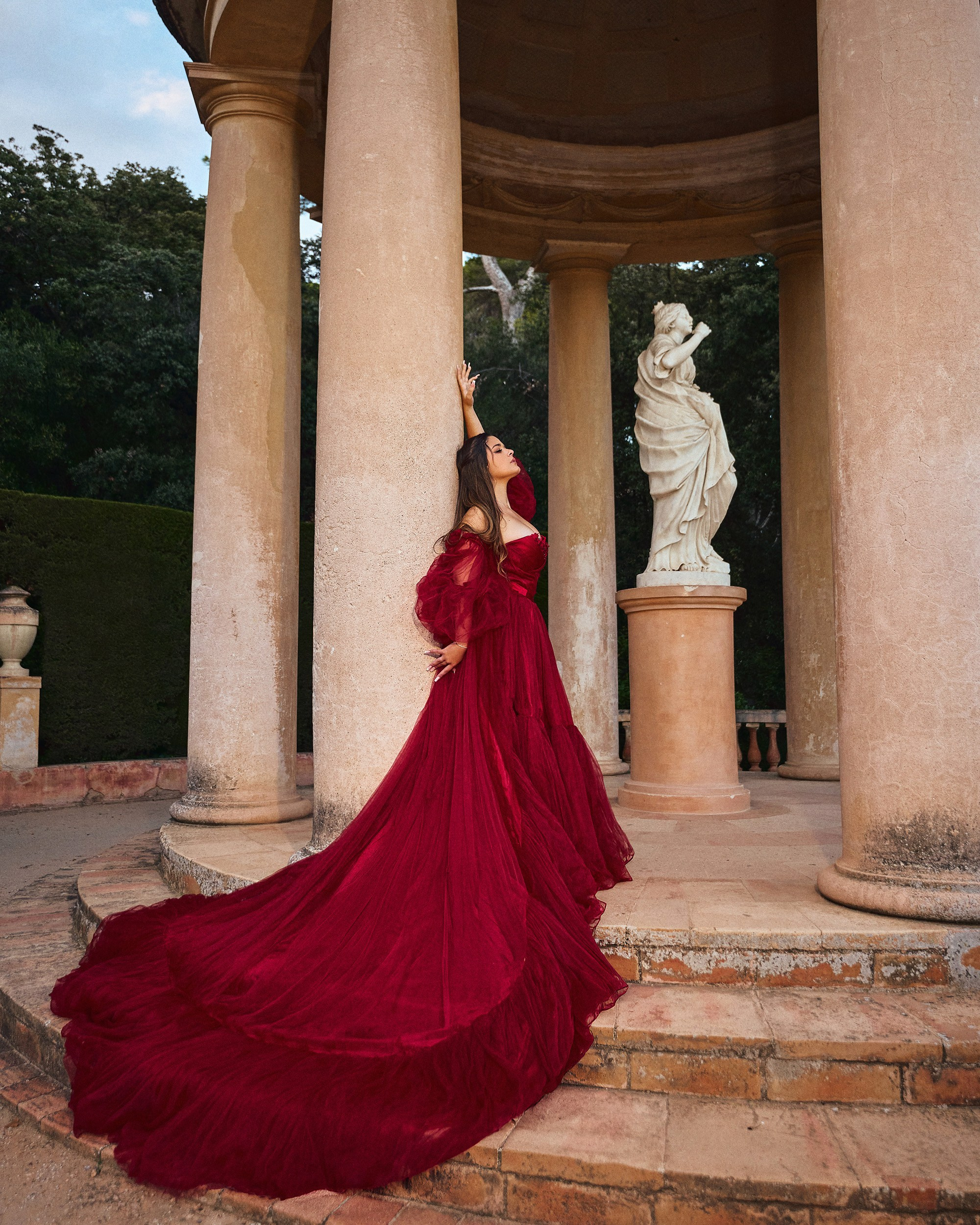 Fotógrafo de Quinceañeras en Barcelona | Sesión de 15 Años con Vestidos Únicos en Lugares Icónicos