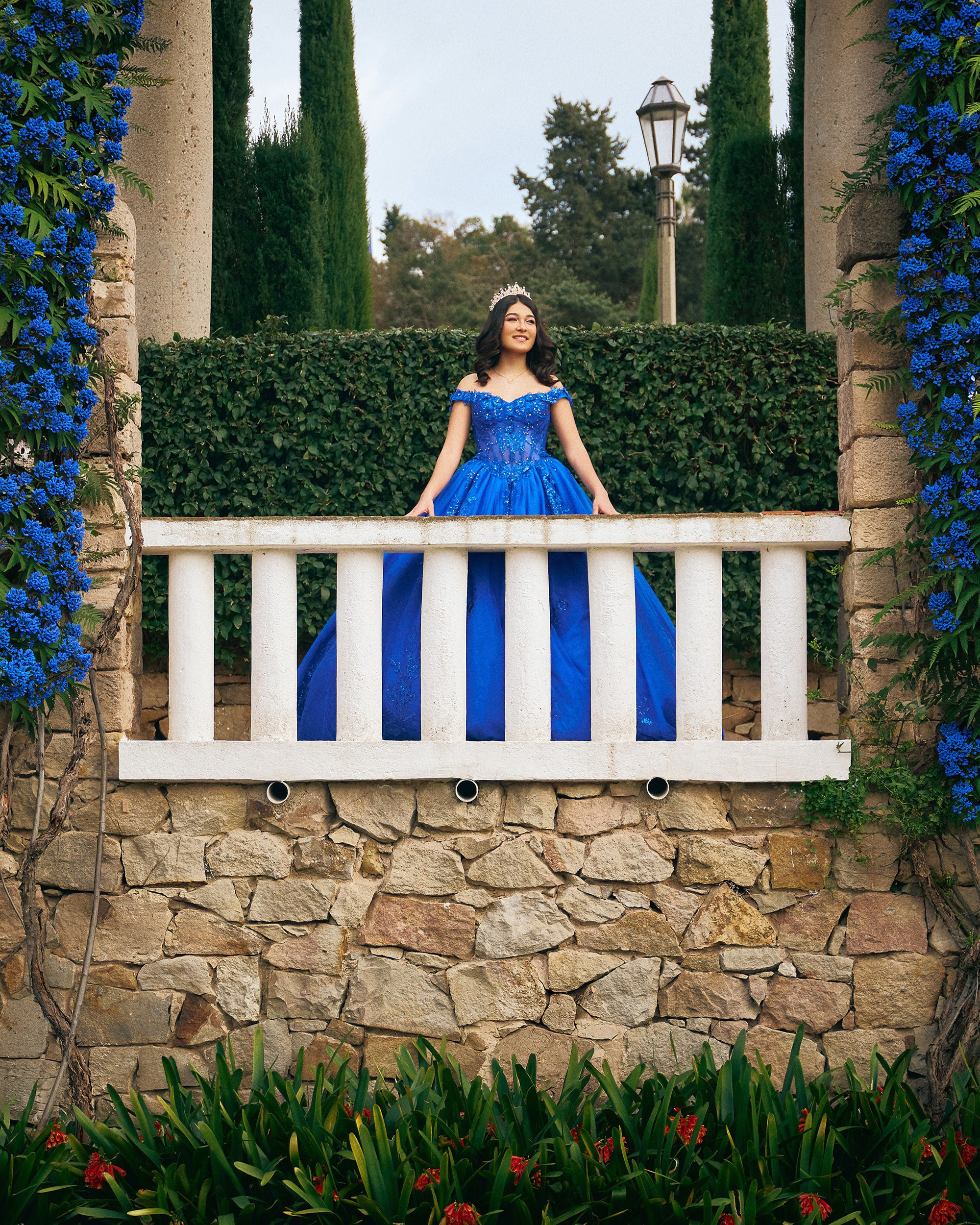 Fotógrafo de Quinceañeras en Barcelona | Sesión de 15 Años con Vestidos Únicos en Lugares Icónicos