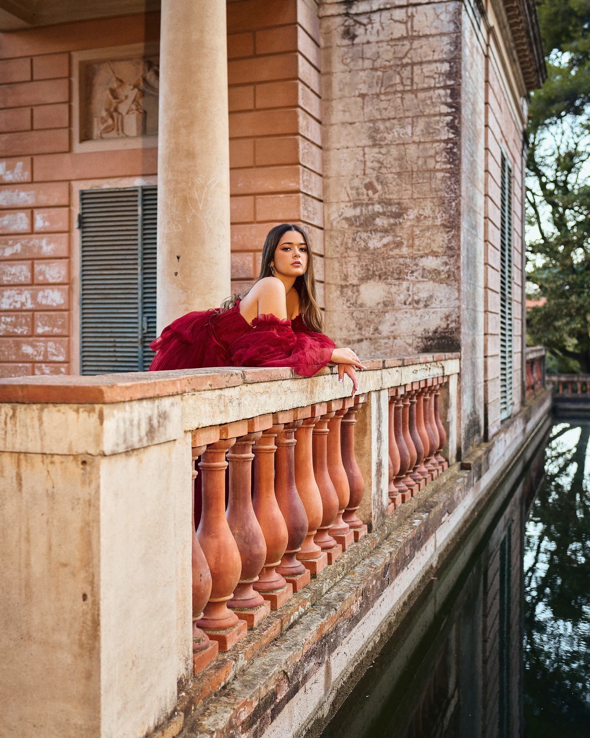 Fotógrafo de Quinceañeras en Barcelona | Sesión de 15 Años con Vestidos Únicos en Lugares Icónicos