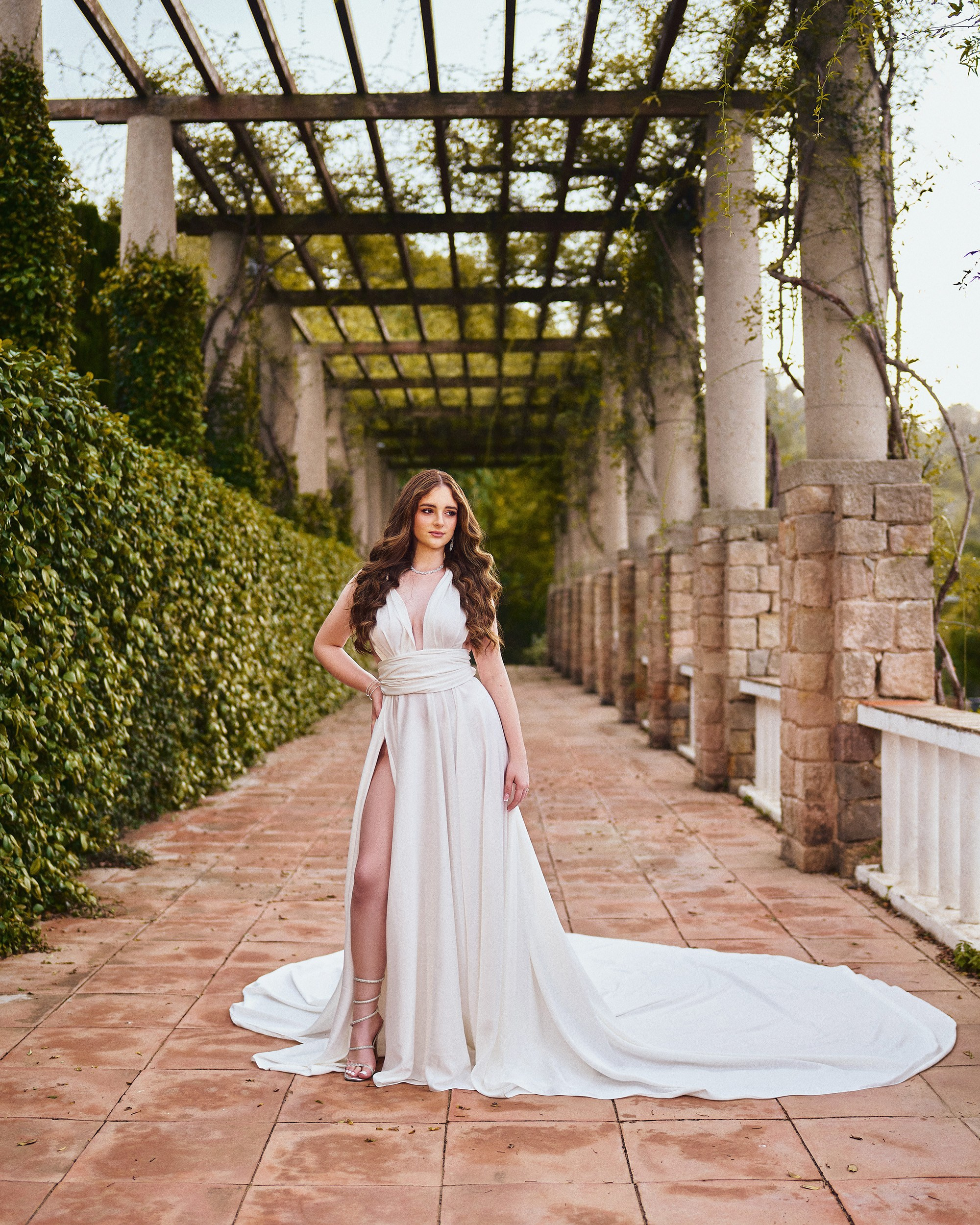 Fotógrafo de Quinceañeras en Barcelona | Sesión de 15 Años con Vestidos Únicos en Lugares Icónicos
