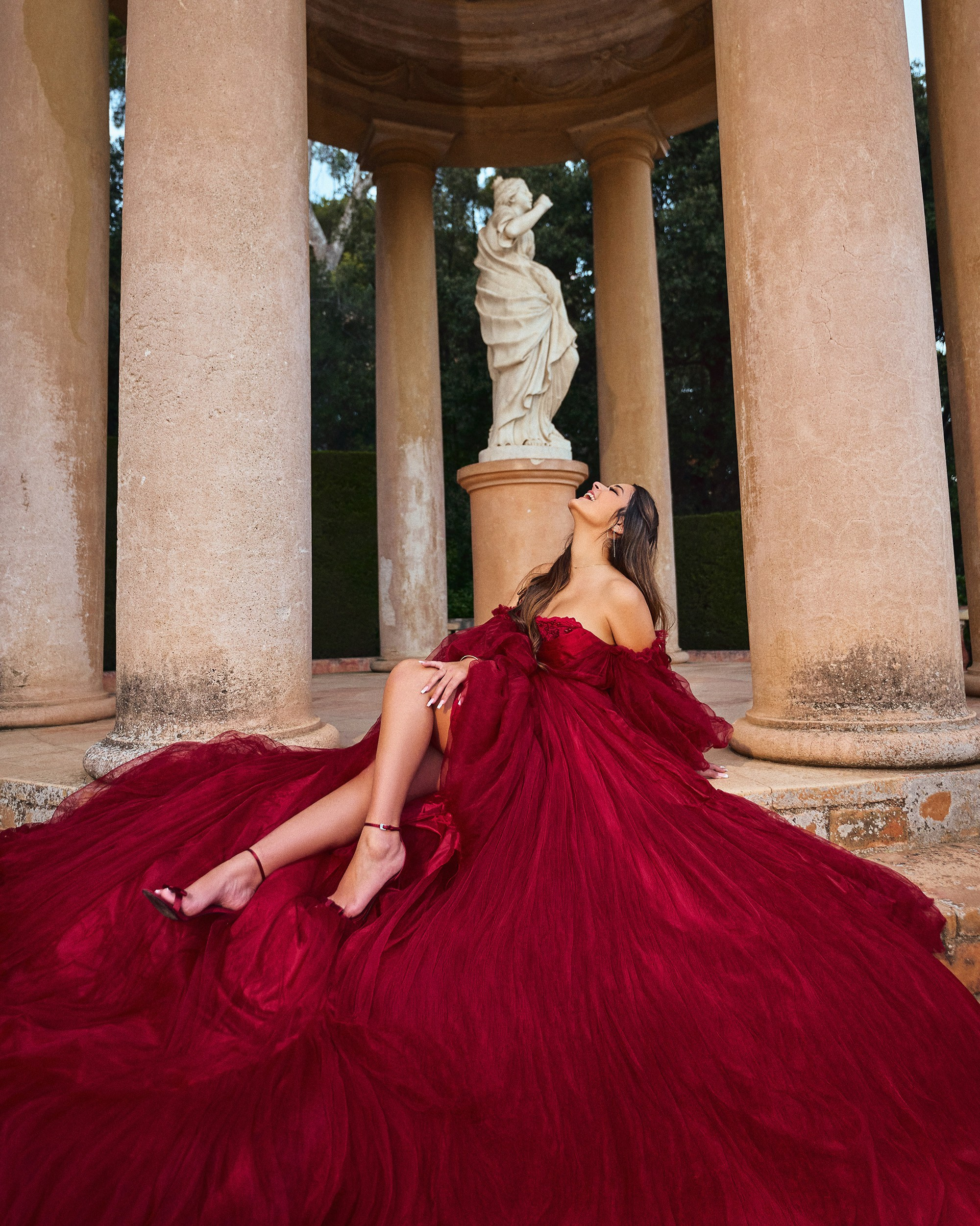 Fotógrafo de Quinceañeras en Barcelona | Sesión de 15 Años con Vestidos Únicos en Lugares Icónicos