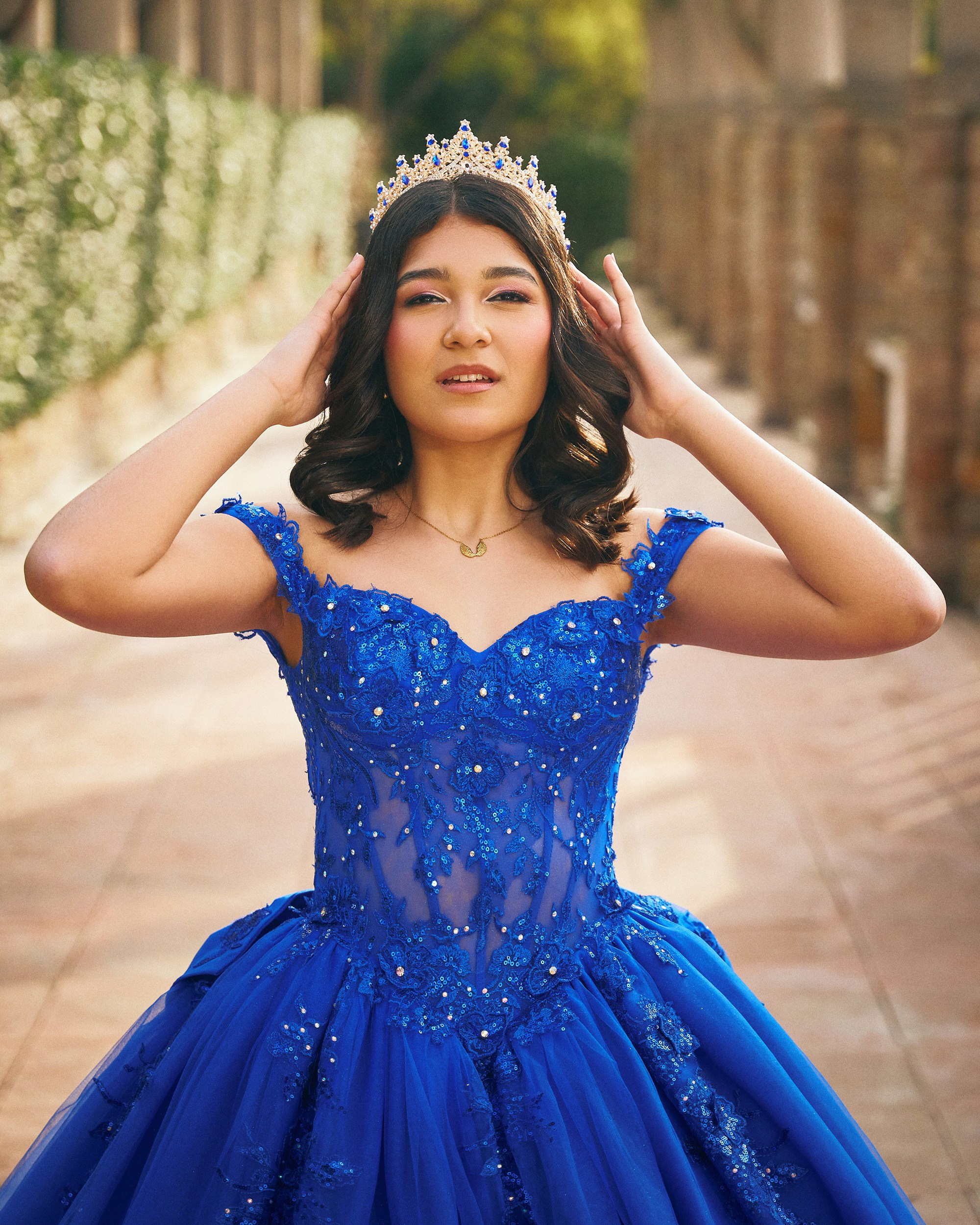 Fotógrafo de Quinceañeras en Barcelona | Sesión de 15 Años con Vestidos Únicos en Lugares Icónicos