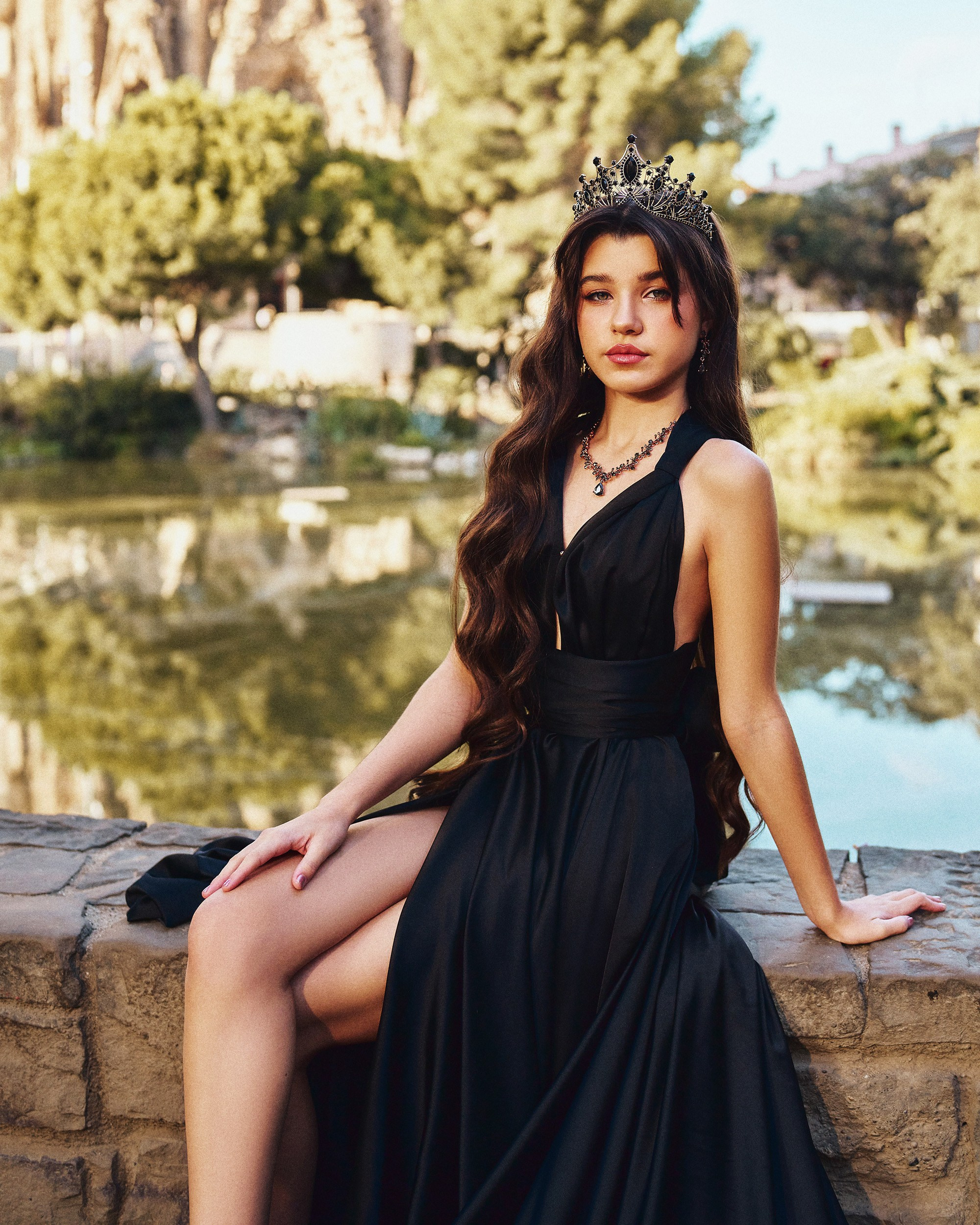 Fotógrafo de Quinceañeras en Barcelona | Sesión de 15 Años con Vestidos Únicos en Lugares Icónicos