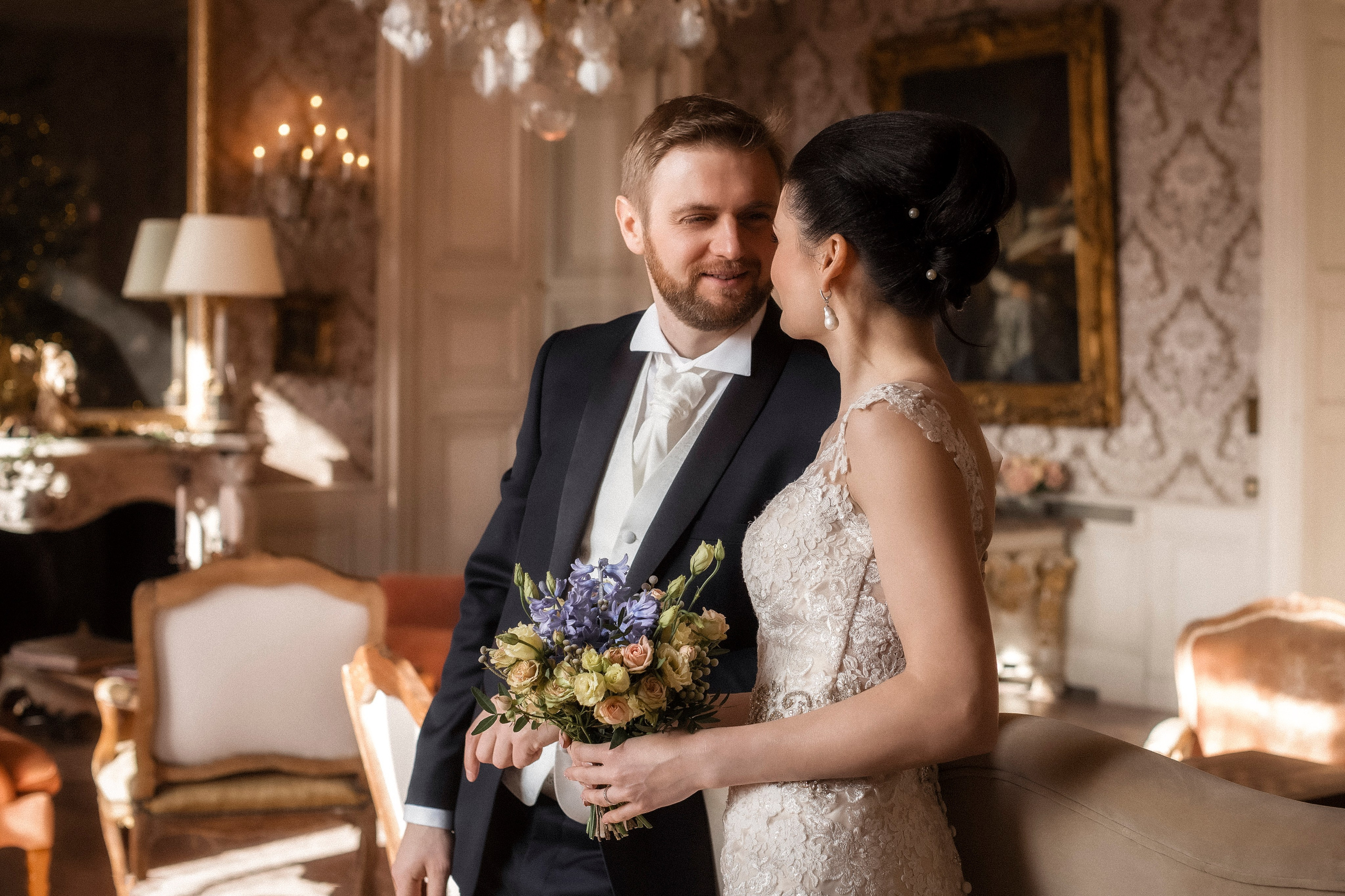 Wedding photoshoot at Château de Pennautier France. Eugénie Smirnova — your photographer in Toulouse and southwest France
