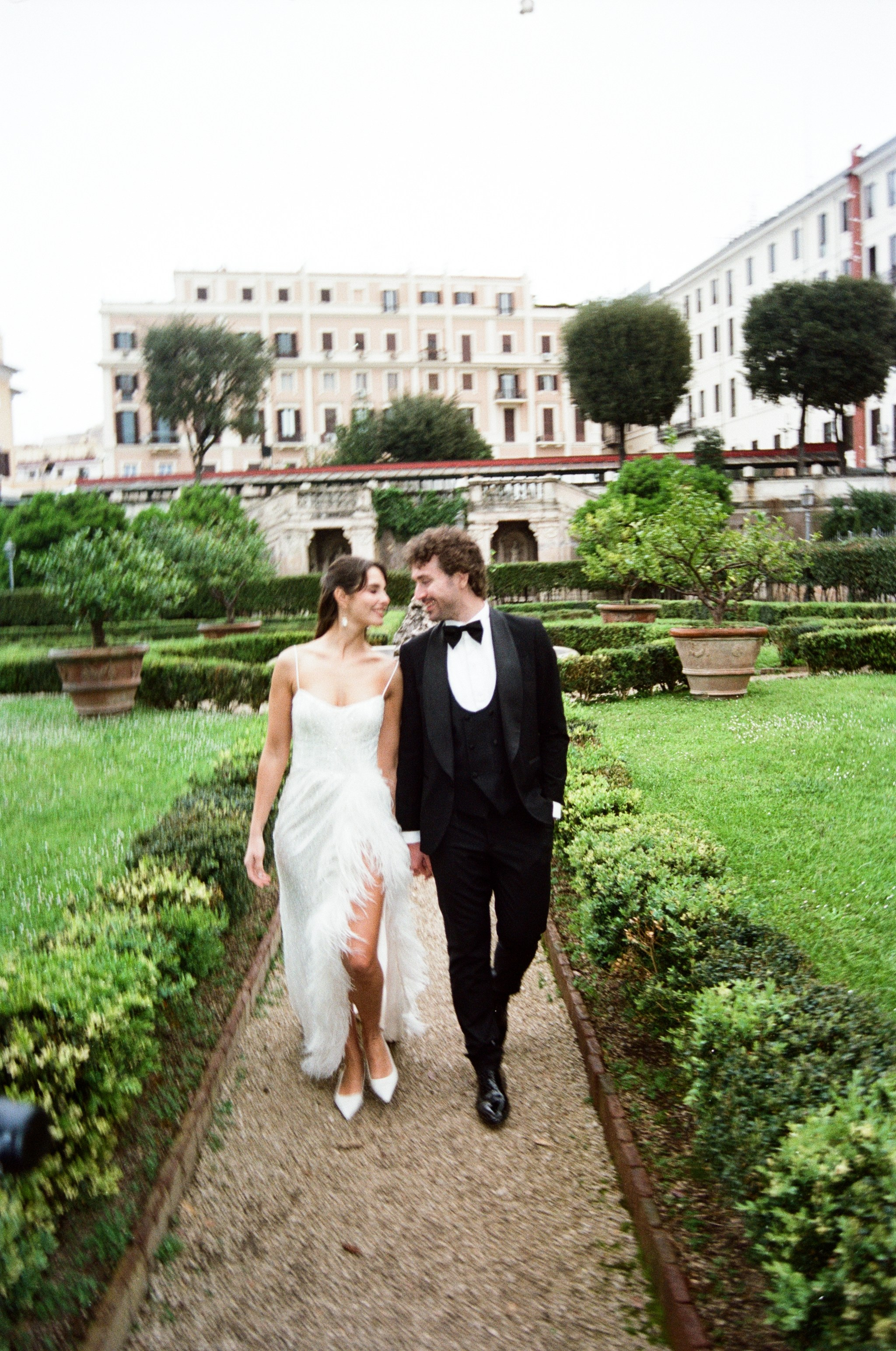 Film Wedding Photographer in NYC & Worldwide | Valentin Proskurnin