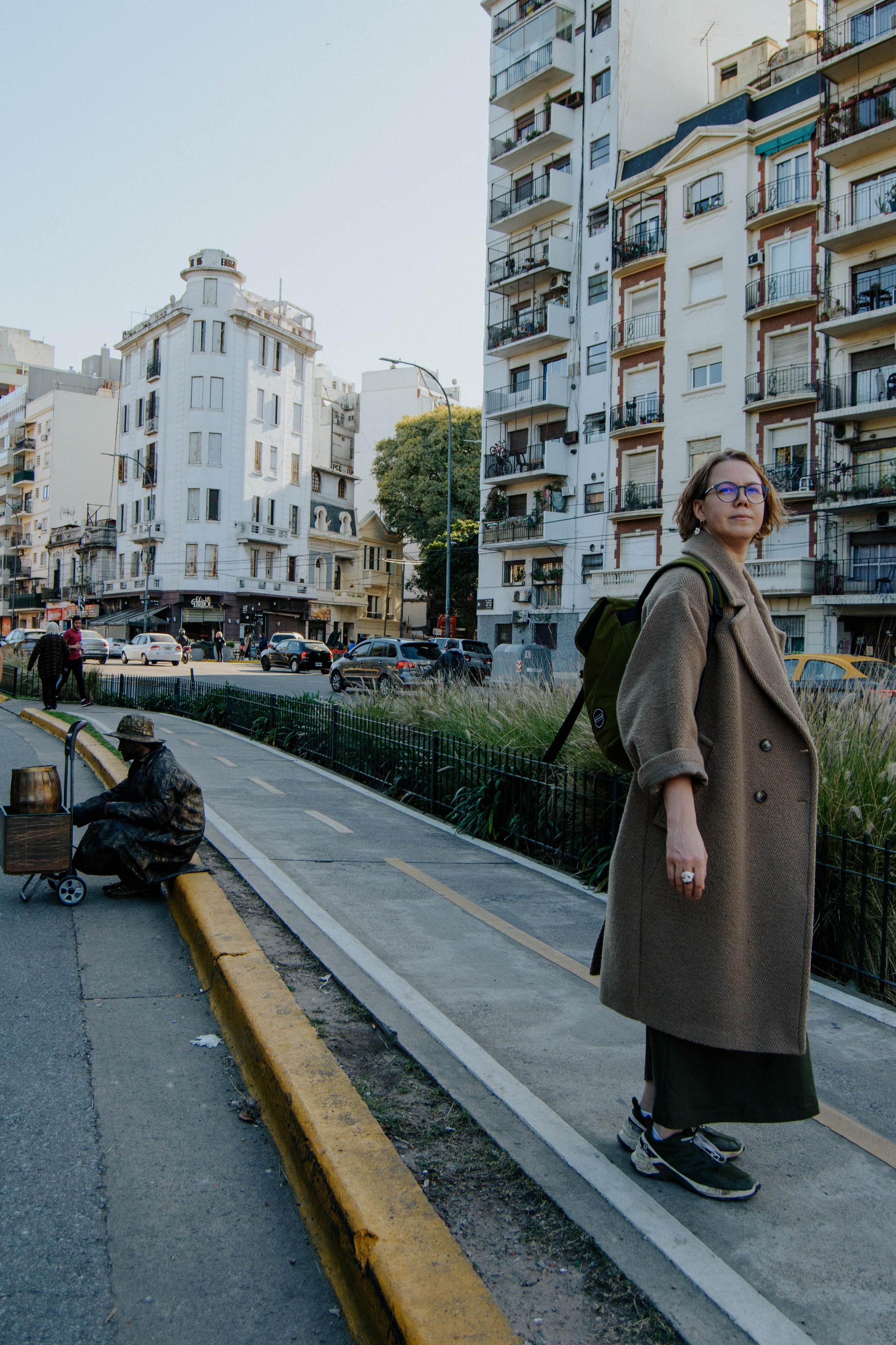 Nice to meet you, Eugenia. Photographer @elmirkami in the city of Buenos Aires