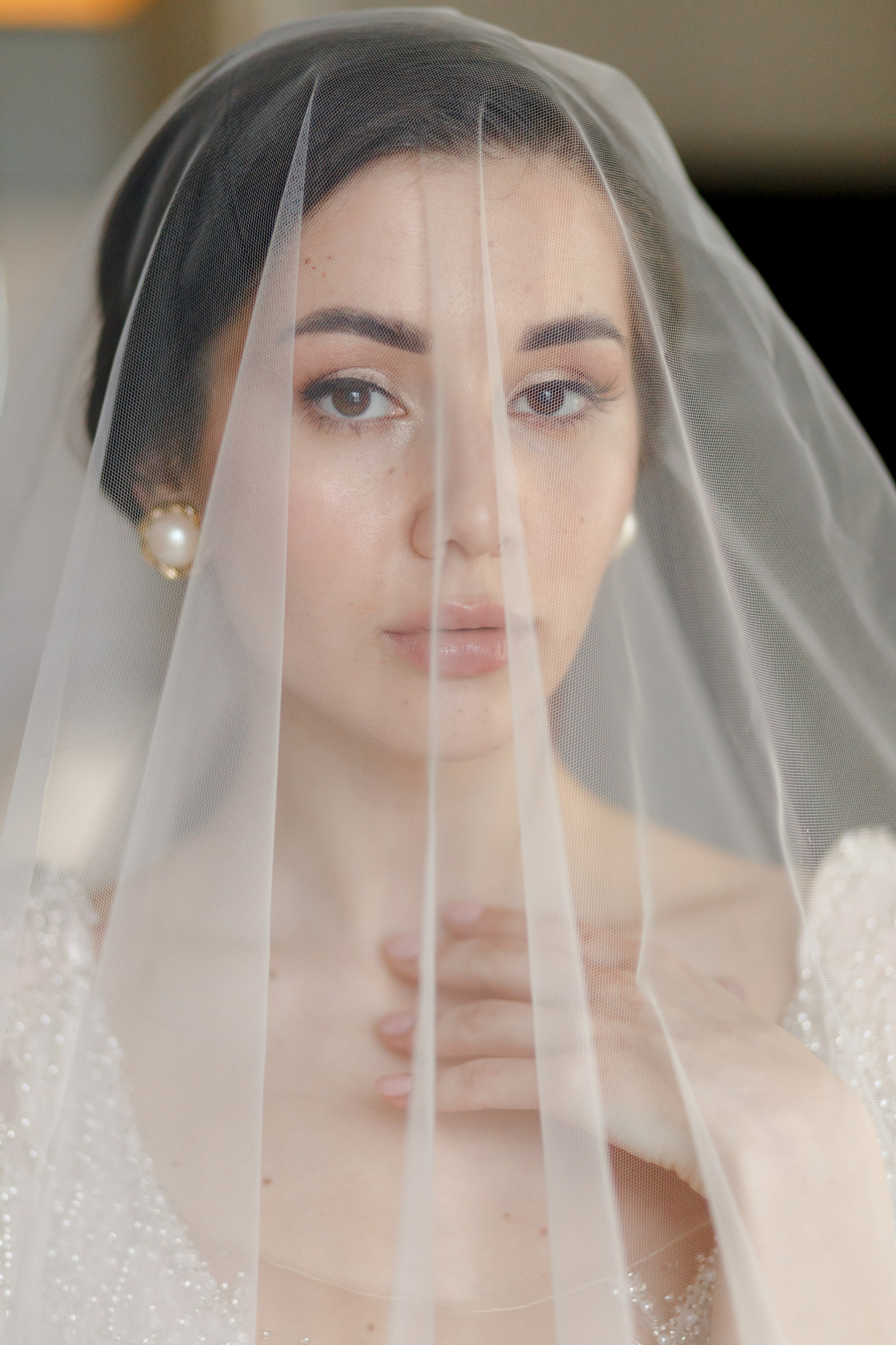 Getting Ready im Ritz Carlton Berlin: Ein zauberhafter Start in den Hochzeitstag. Hochzeitsfotografie in Berlin Nataliia Schütze