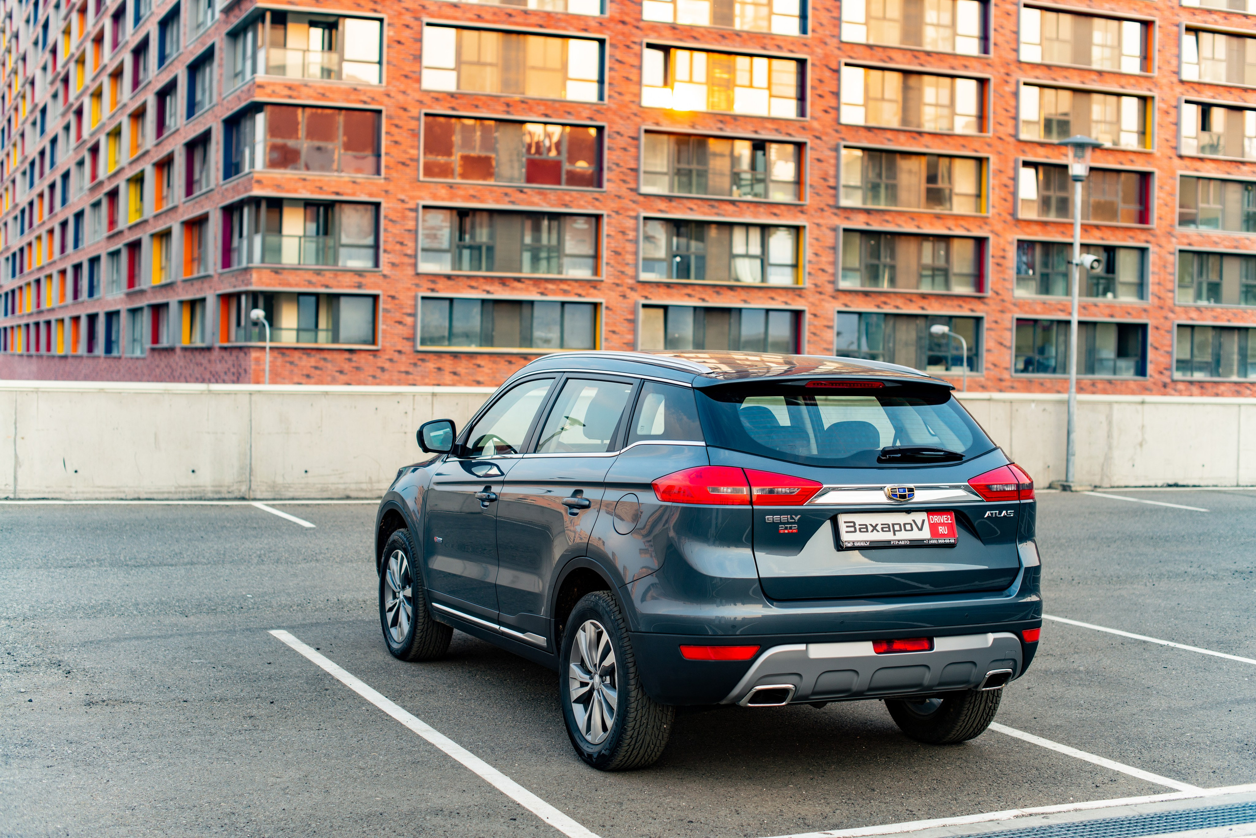 Фотосъемка автомобиля Geely Atlas. ФОТОГРАФ МЕКСИКА КИНТАНА-РОО