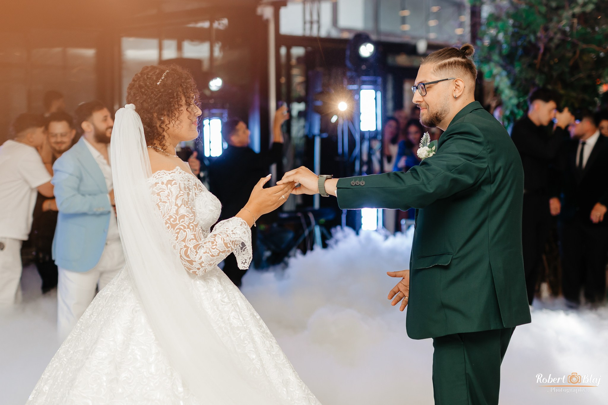 Veronica & Sebastian. Robert Blaj - Fotograf Nuntă Iași