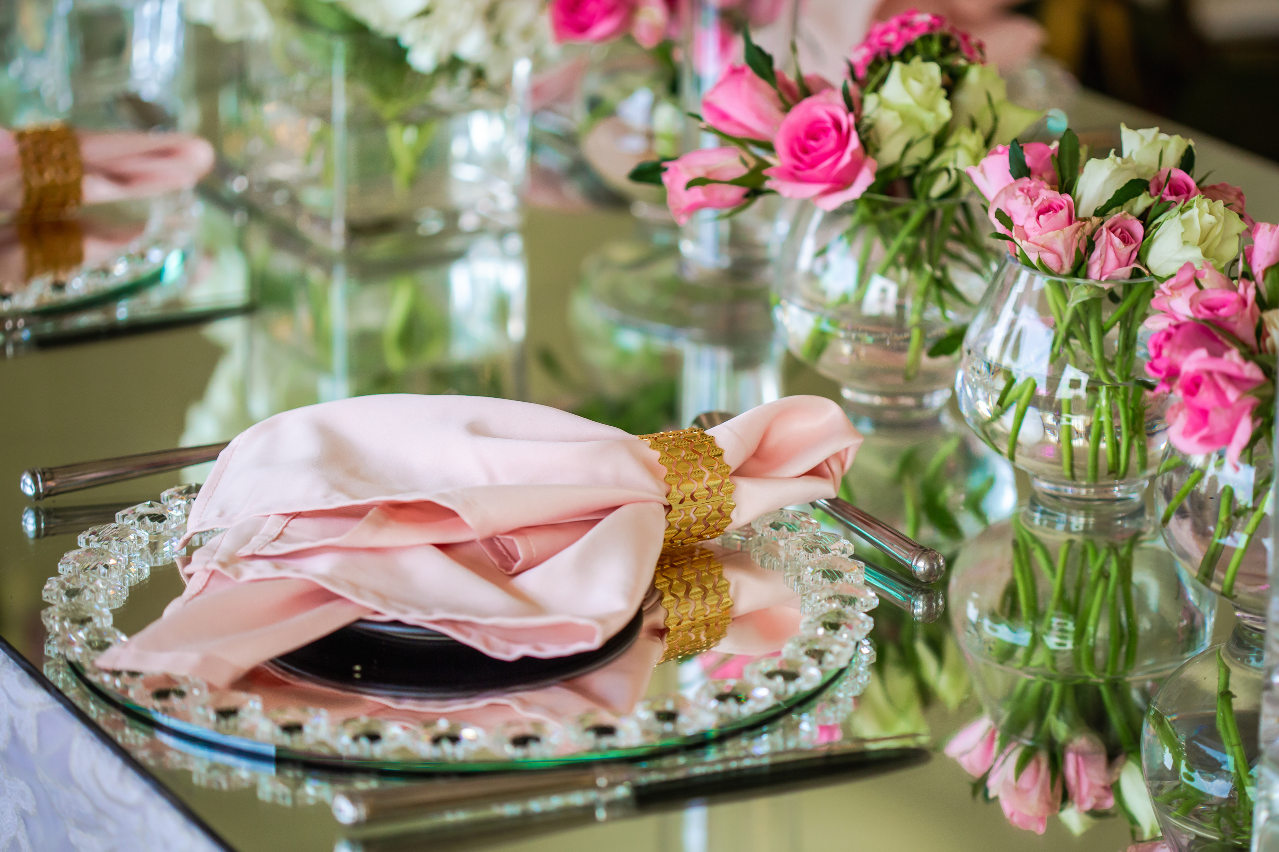 Why you need a professional videographer. Wedding female photo and video studio in UAE