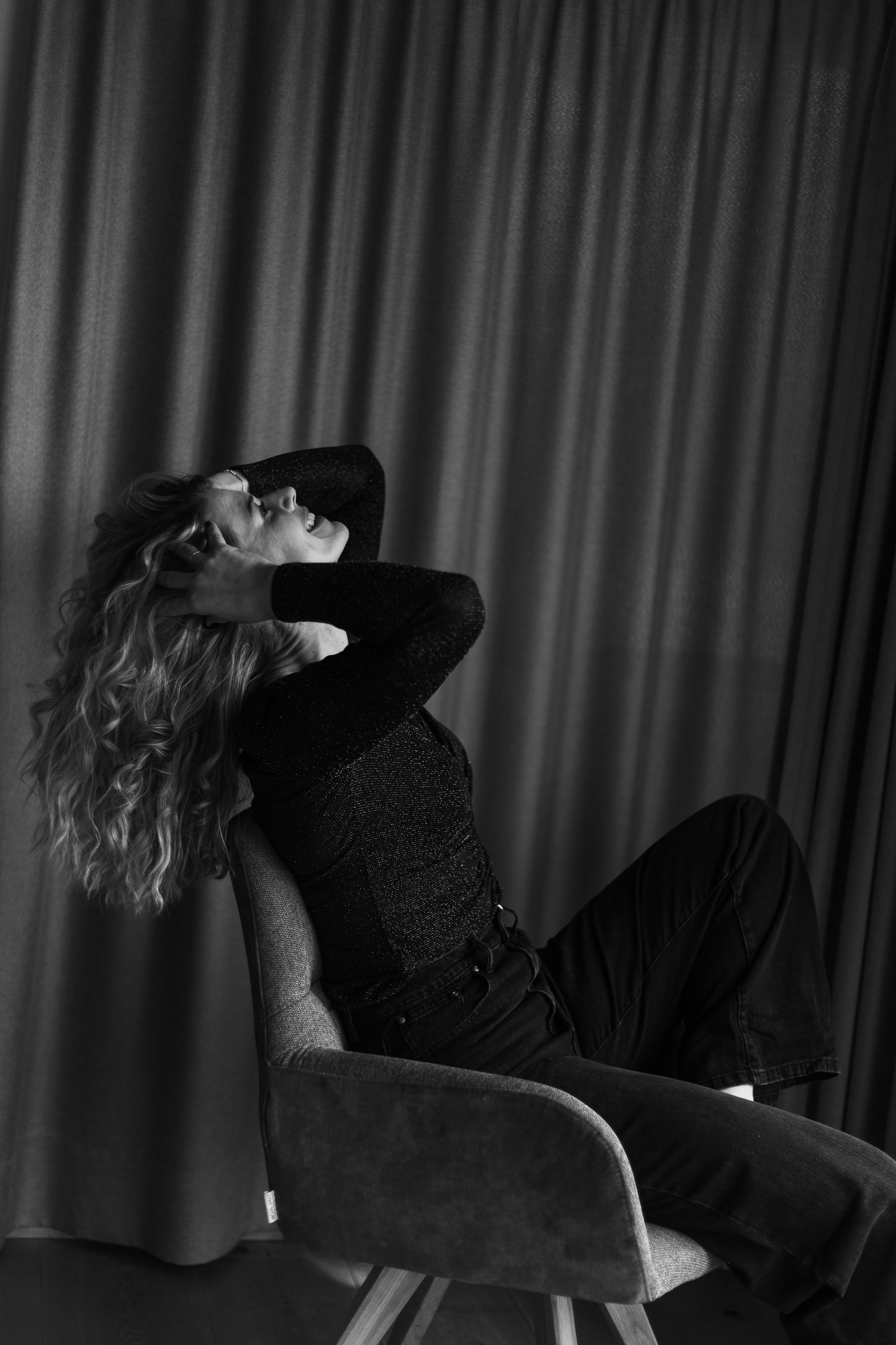 Porträt. Fotografin Larysa Chepurko| Füssen| Garmisch-Partenkirchen| Weilheim| Schongau| Murnau| München | Hochzeitsfotograf Füssen | Larysa Photo