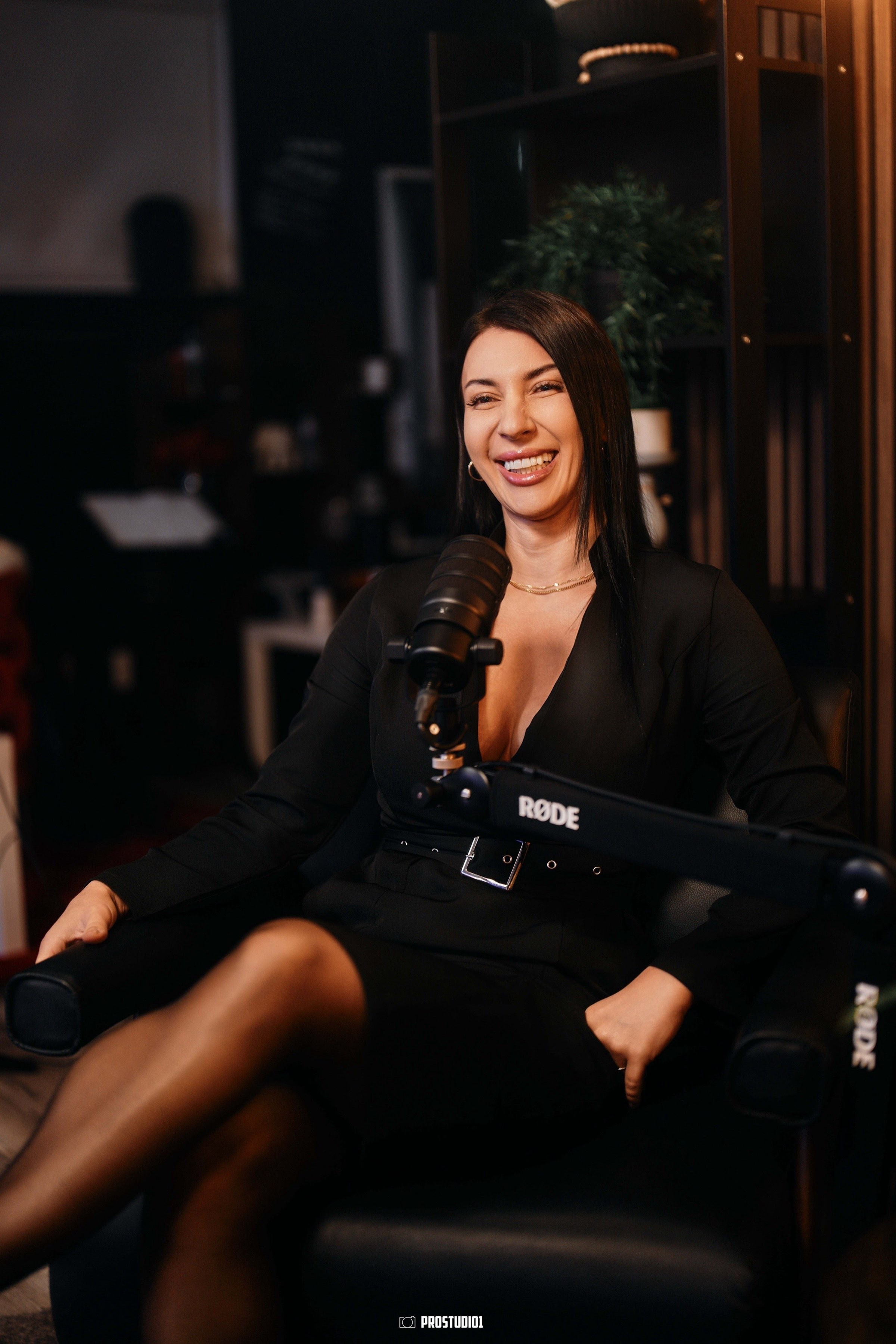 Cinematic Interview Lounge Near Miami · Zone 2 | ProStudio1