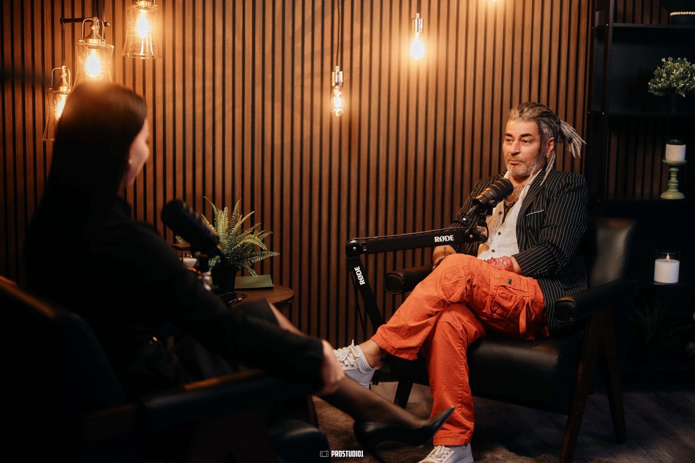 Cinematic Interview Lounge Near Miami · Zone 2 | ProStudio1