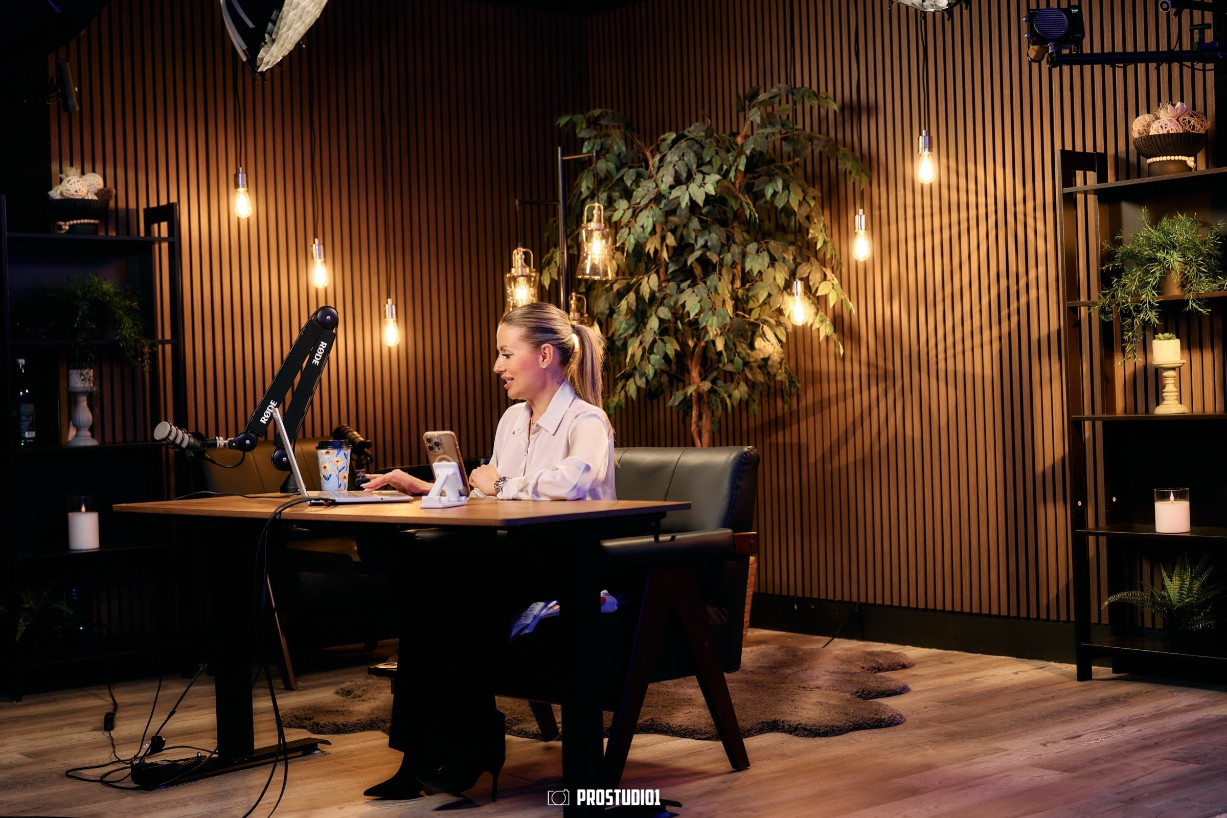 Cinematic Interview Lounge Near Miami · Zone 2 | ProStudio1