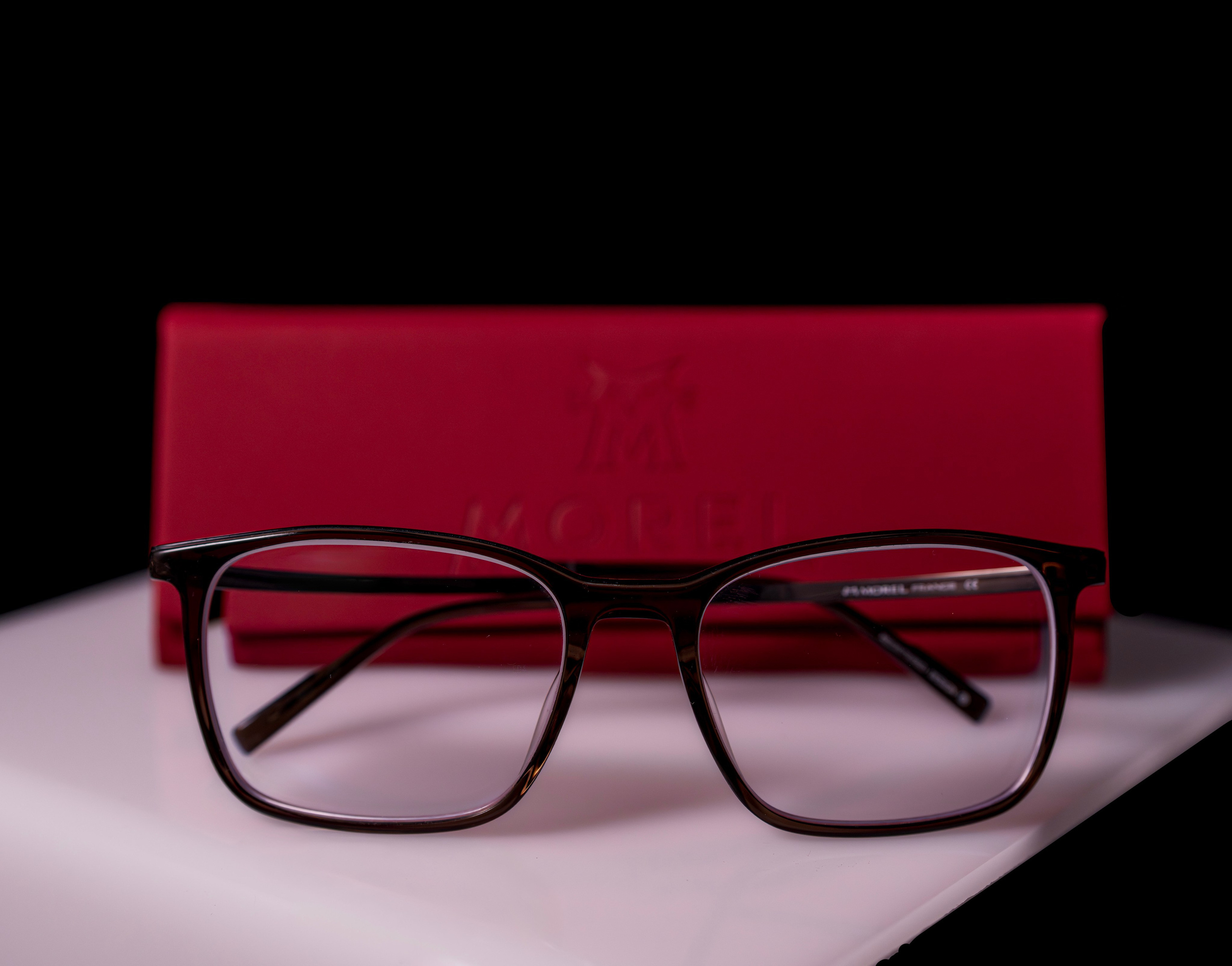 MOREL ОЧКИ. LUKIN IGOR Photography