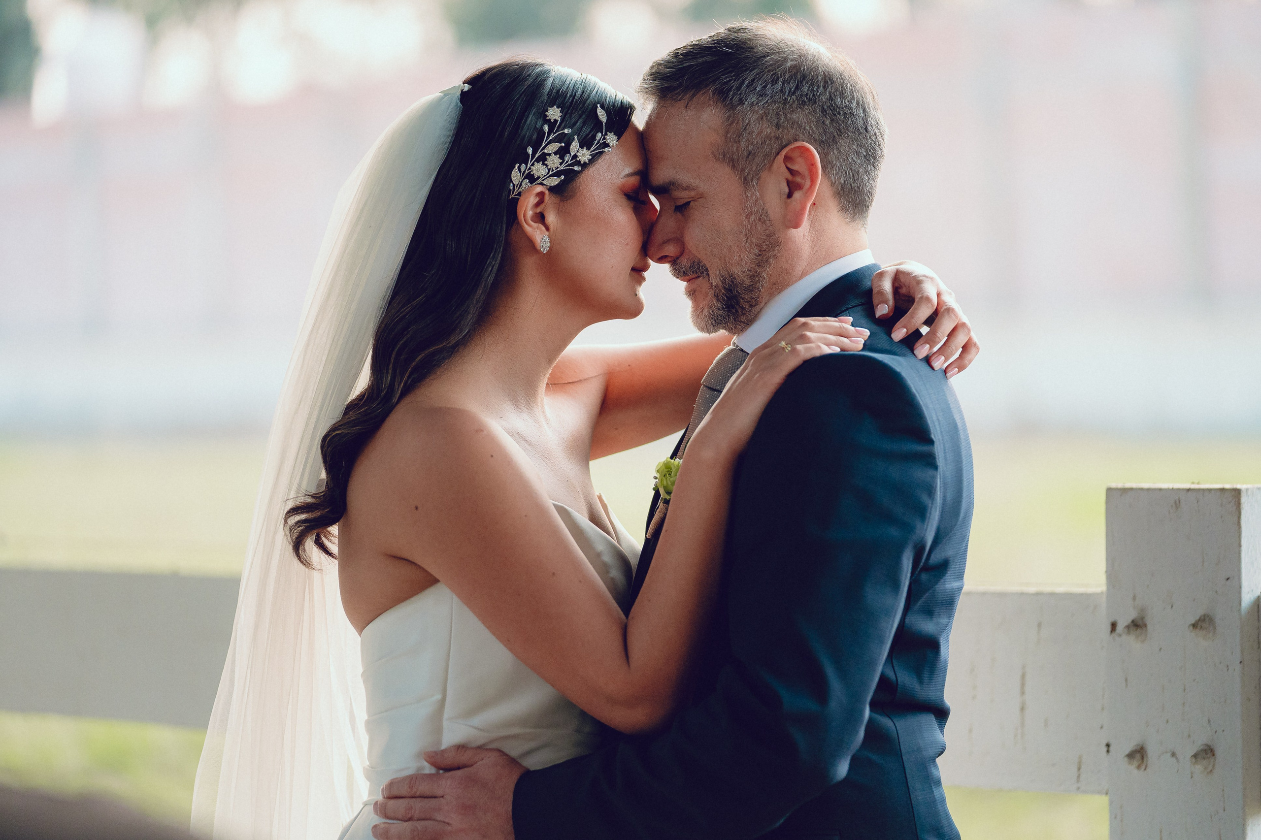 Fotógrafo de Bodas en Lima | Ronhy Altamirano. Fotografía narrativa y cinematográfica para bodas, quinceañeras y eventos exclusivos