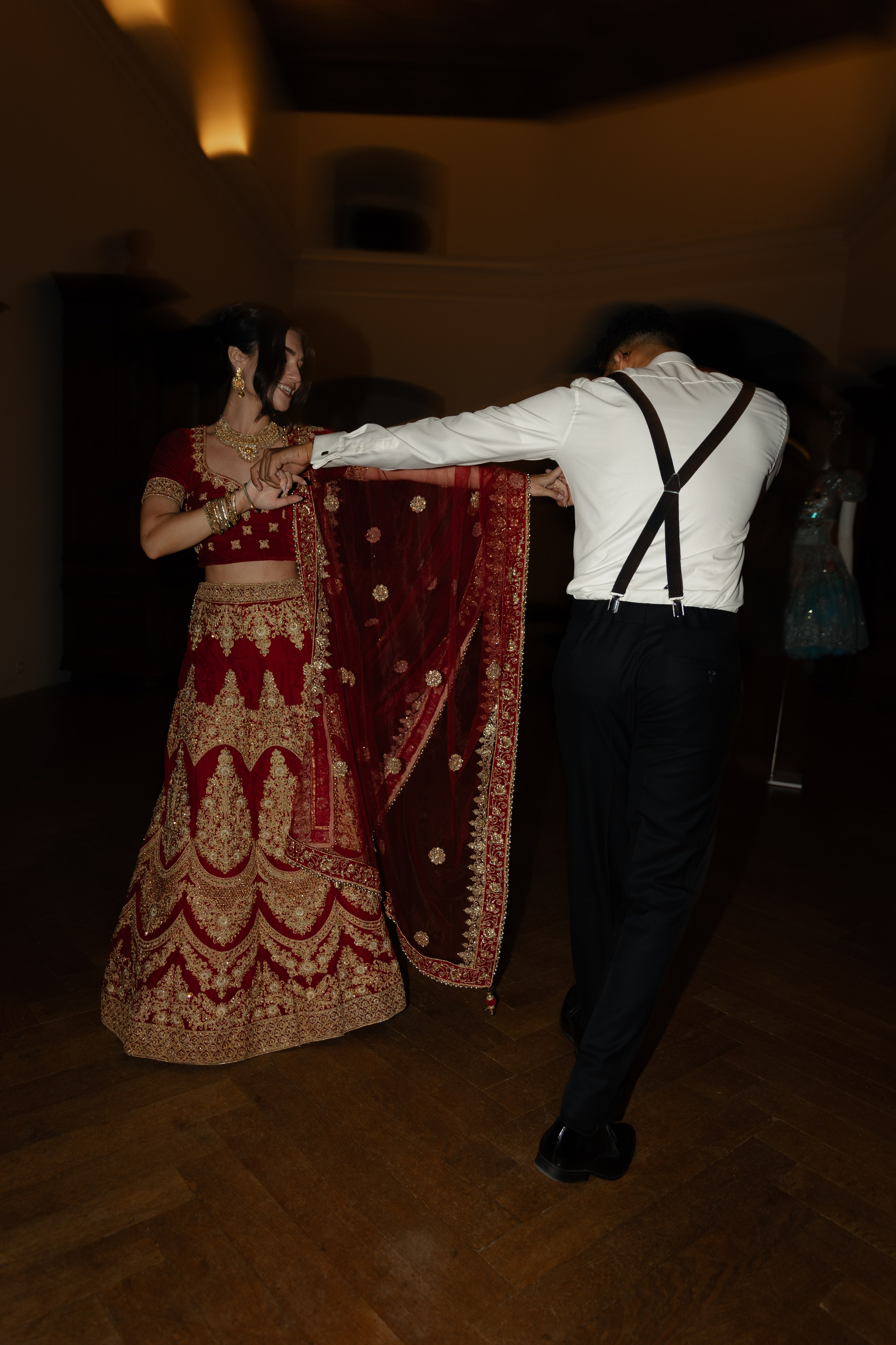 Elegant Castle Wedding in Austria | Alwin & Ruth’s Fairytale Celebration. Wedding photographer and videographer based in Timisoara, Romania