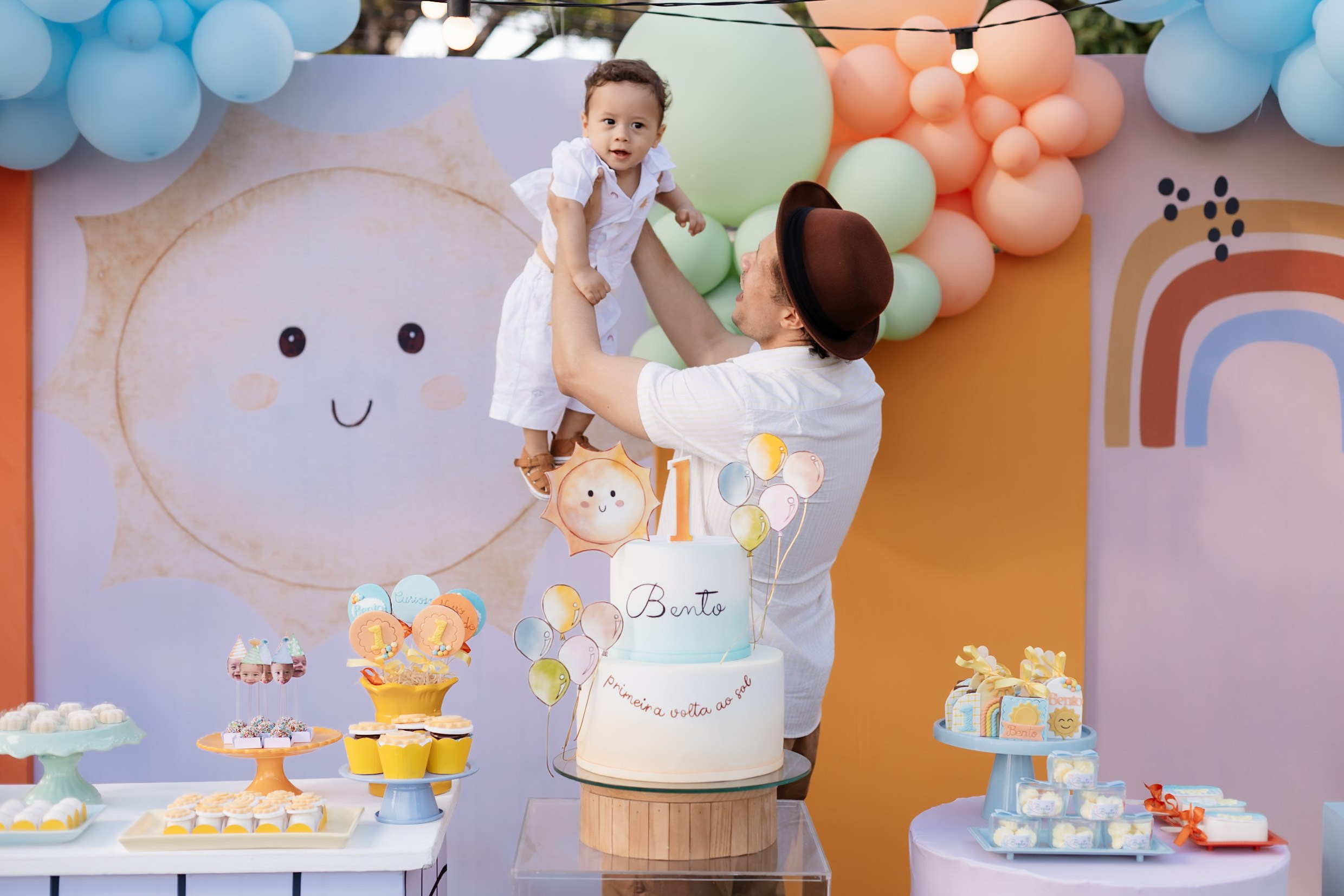 Bento 1 ano • Festa infantil em A Casa com Jardim | Fotografia de Família em Brasília e Recife. Fotógrafa em Brasília e Recife | Ensaios de família, gestante e festas infantis — Ize Fotografia