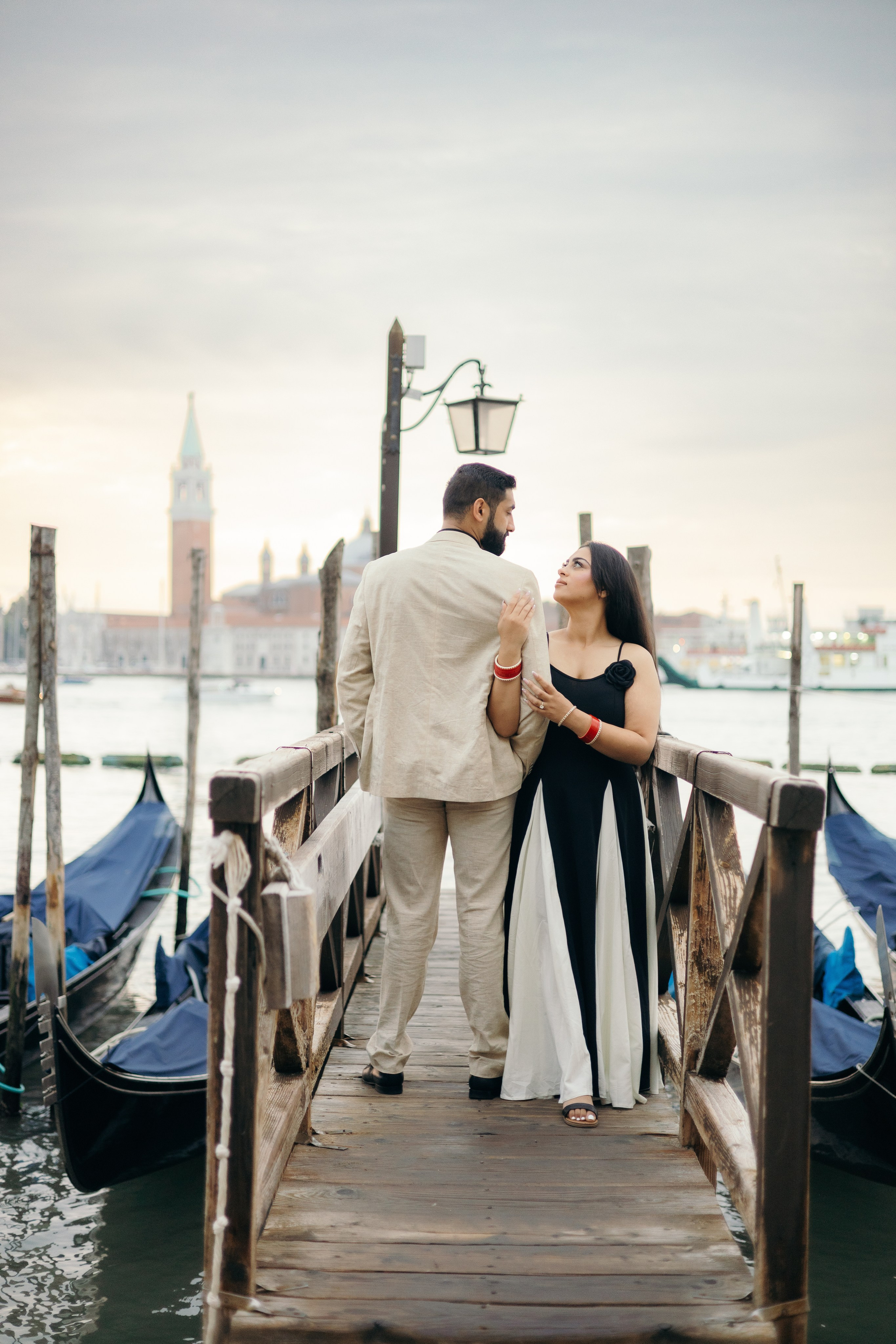 Roop and Andy. Sara Luca Wedding Photographer in Italy and Europe