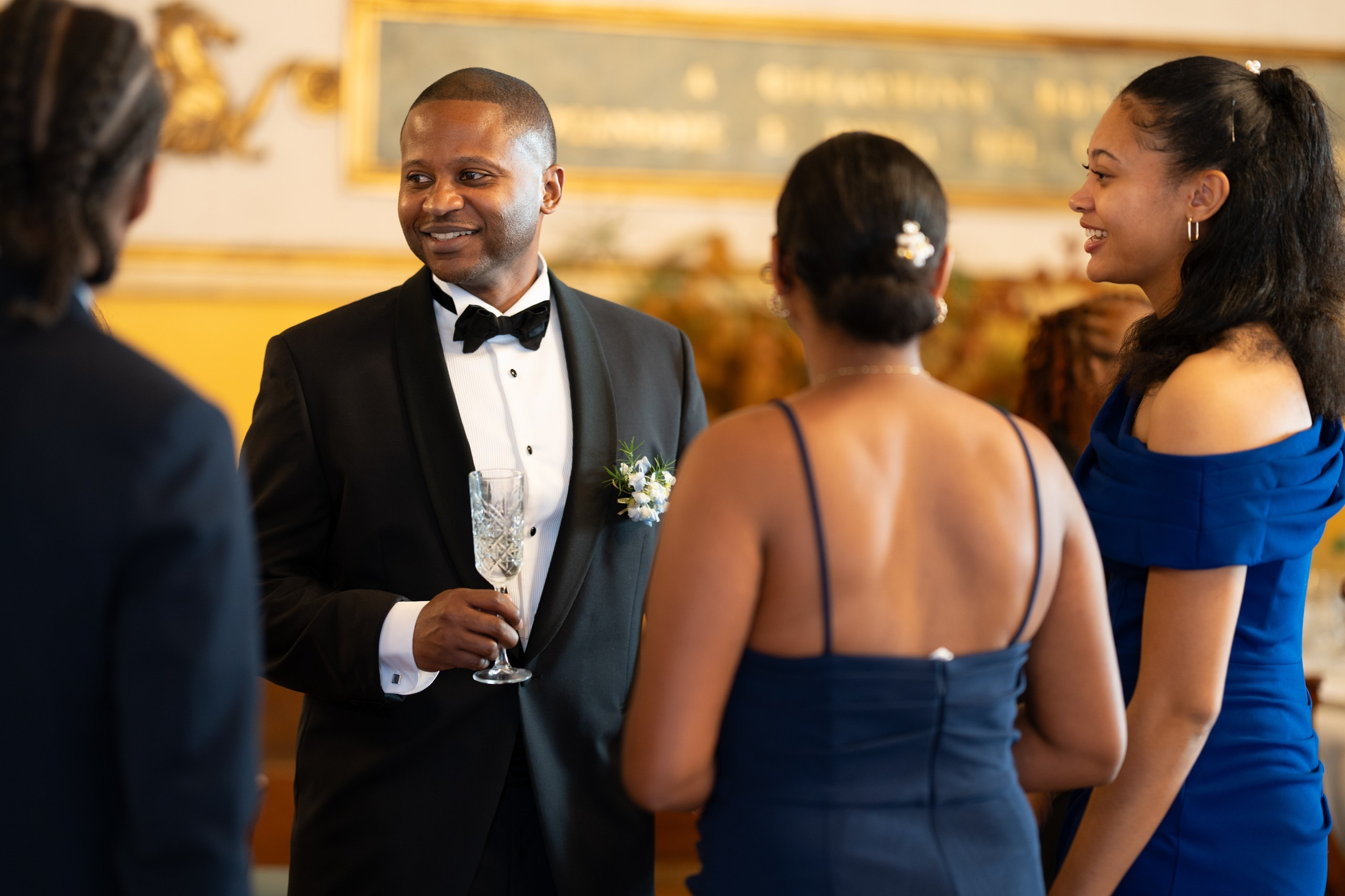 Wedding at Caffè Pedrocchi, Padua. El Velo Blanco I Wedding Photographers