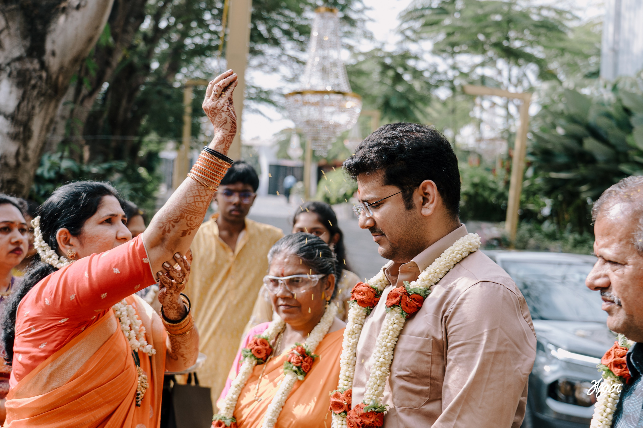A Three-Day Bangalore Wedding Story | Emotional South Indian Wedding at KBL Saarang. Agam Vizha