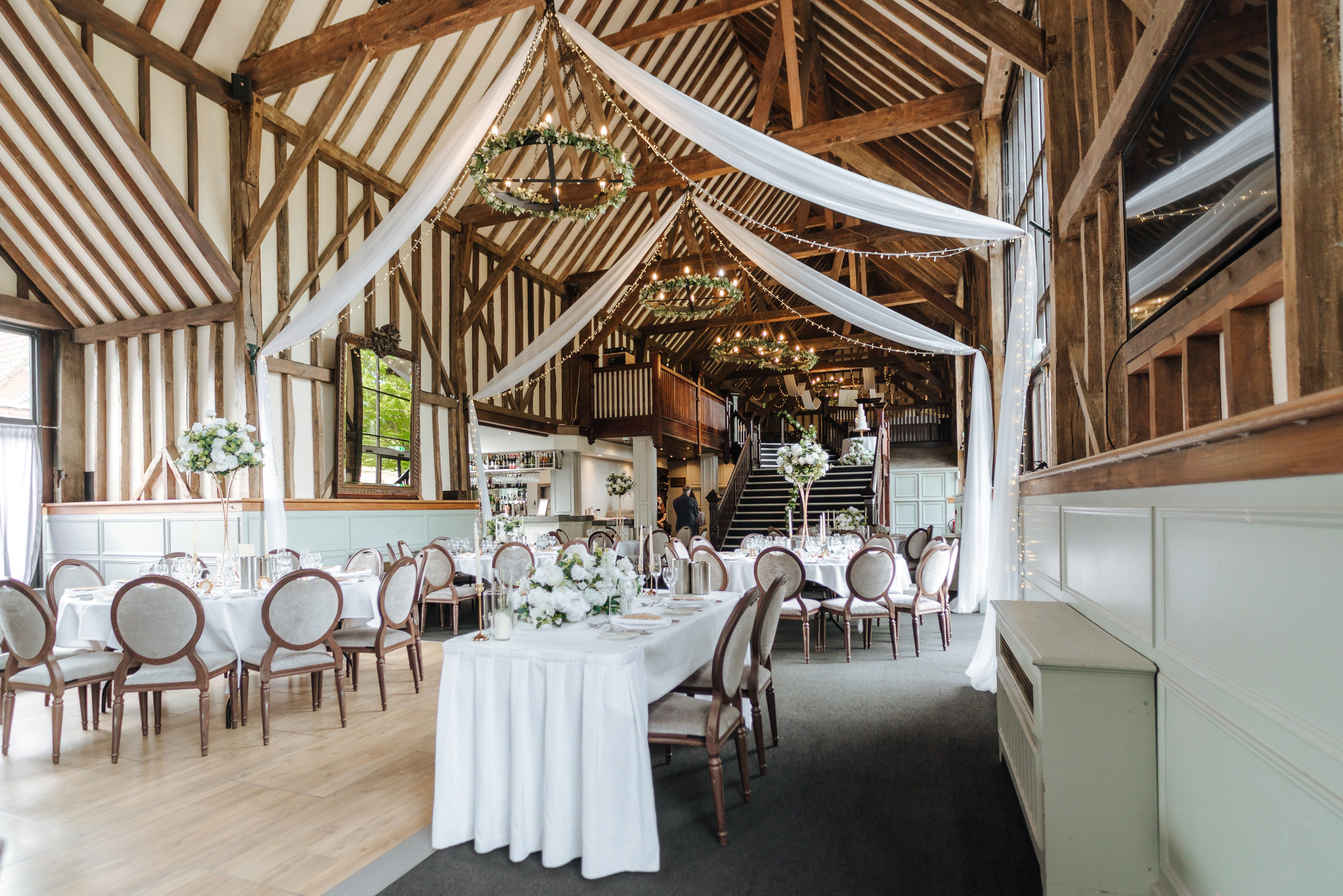 Wedding at Essendon Country Club. Photographer in England Ekaterina Romanova